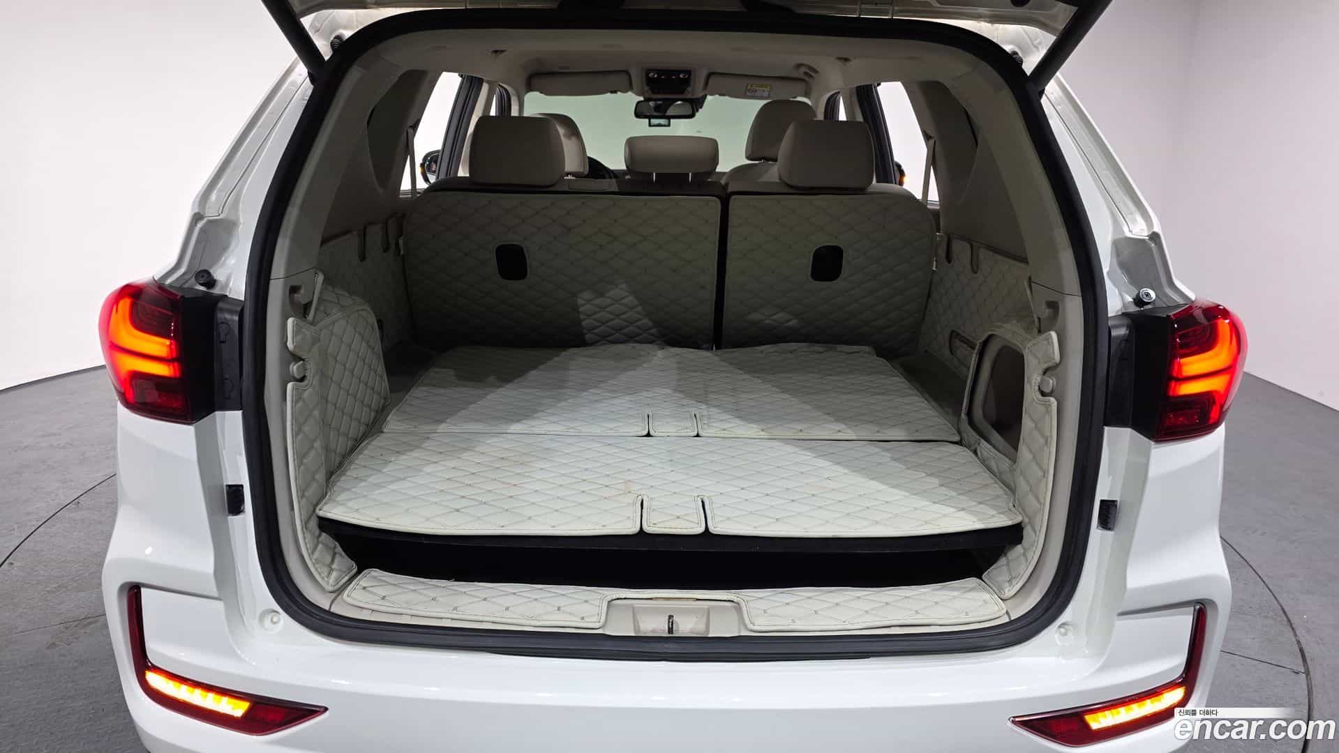 Rexton KG Mobility 2021.7-OPTION-024