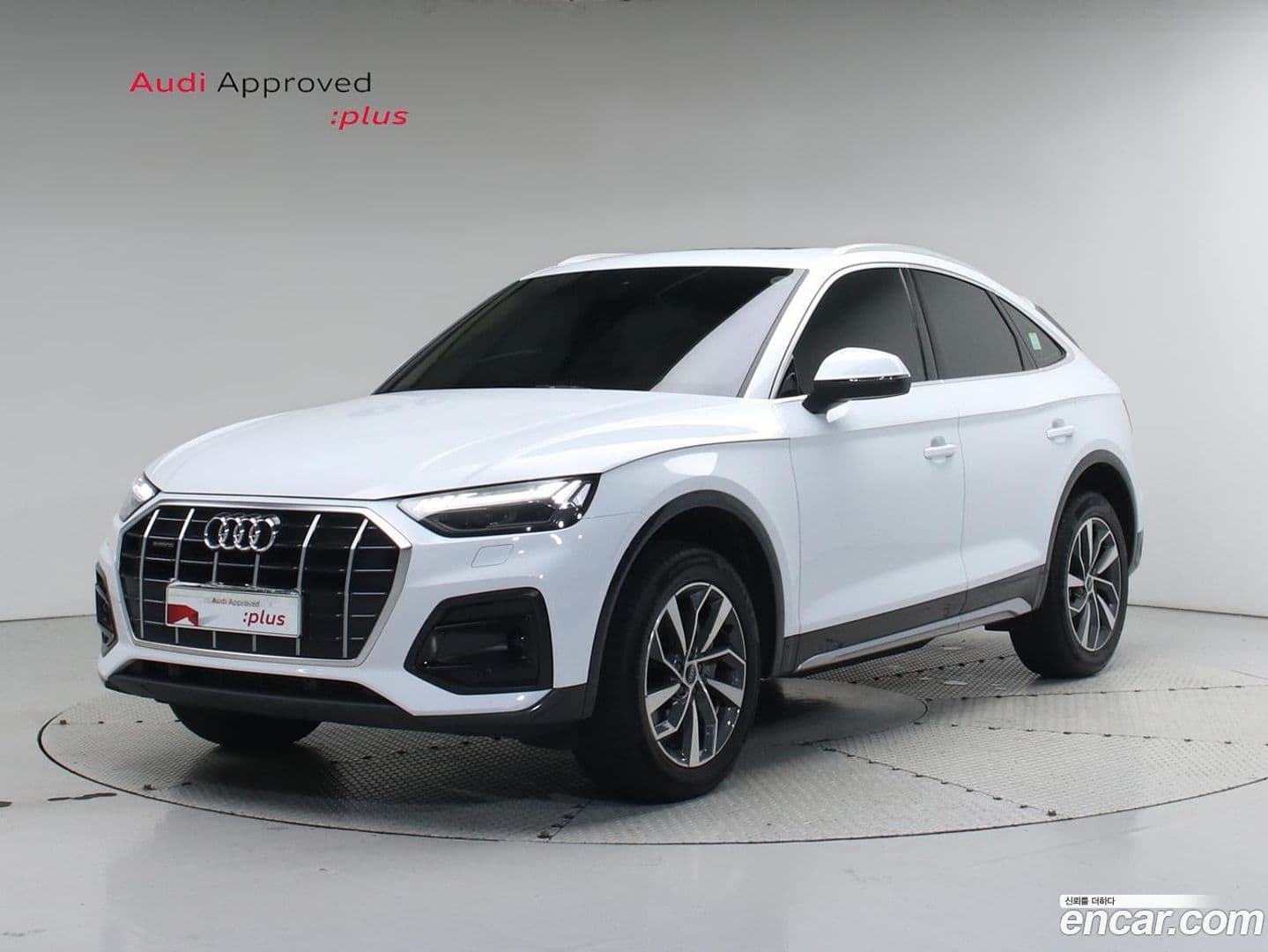 Main__Slider__Photo:Q5 Audi 2023.11-0