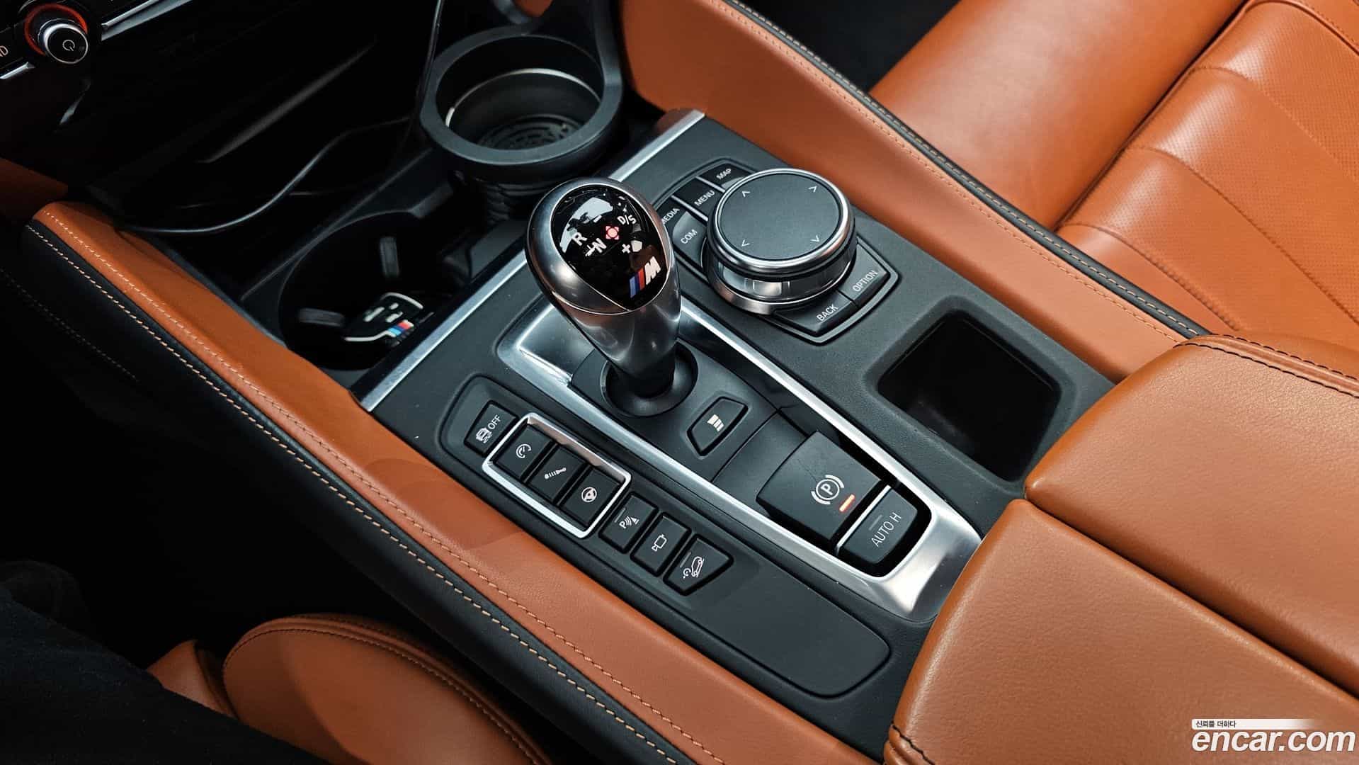 X6M BMW 2018.7-INNER-009