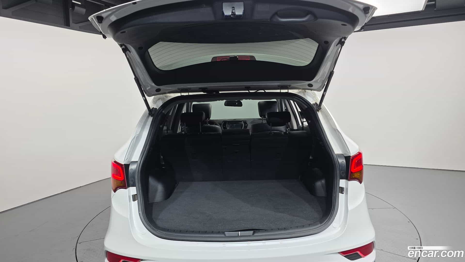 Santafe Hyundai 2015.8-OPTION-024