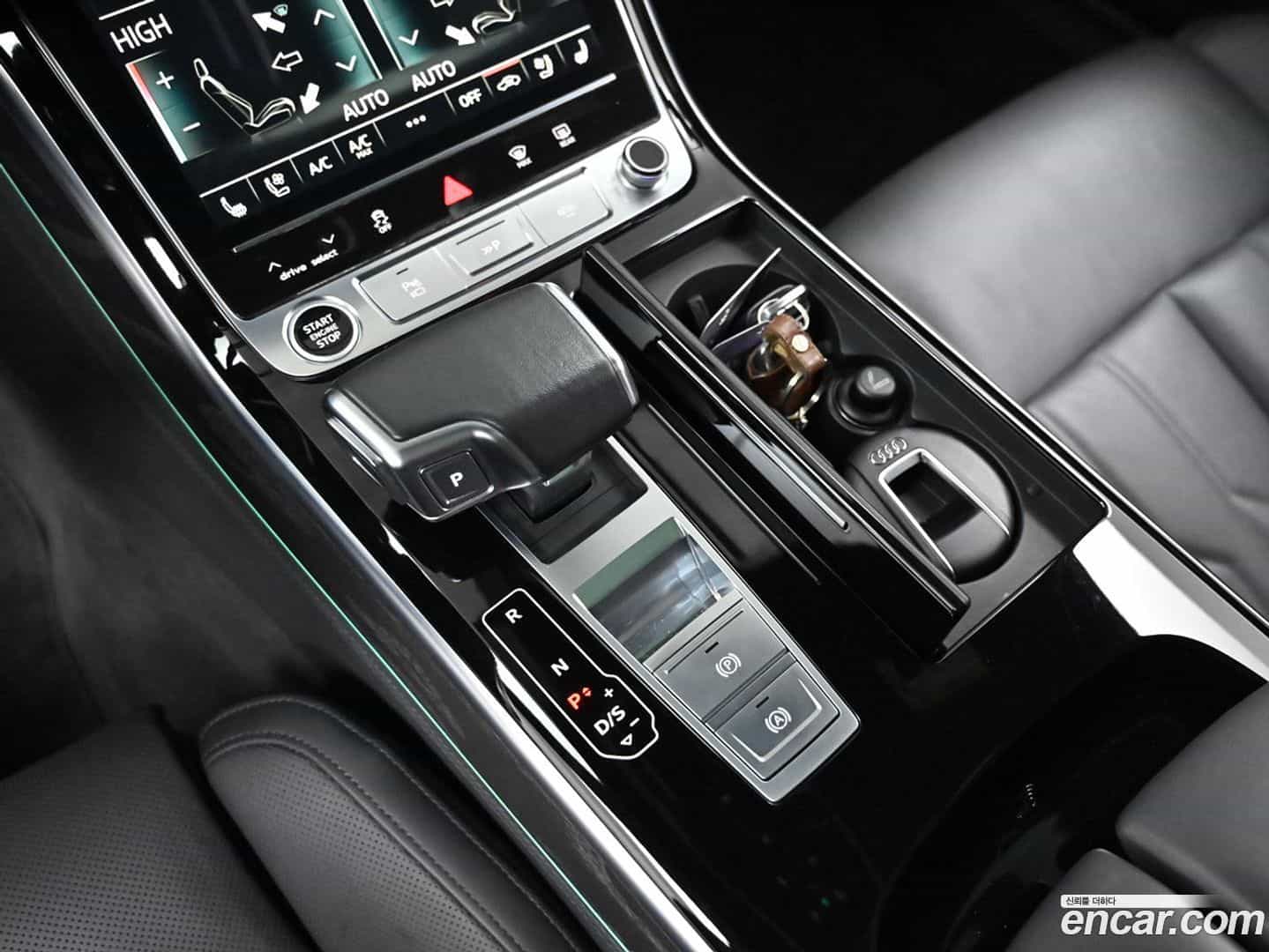 A8 Audi 2022.11-INNER-009