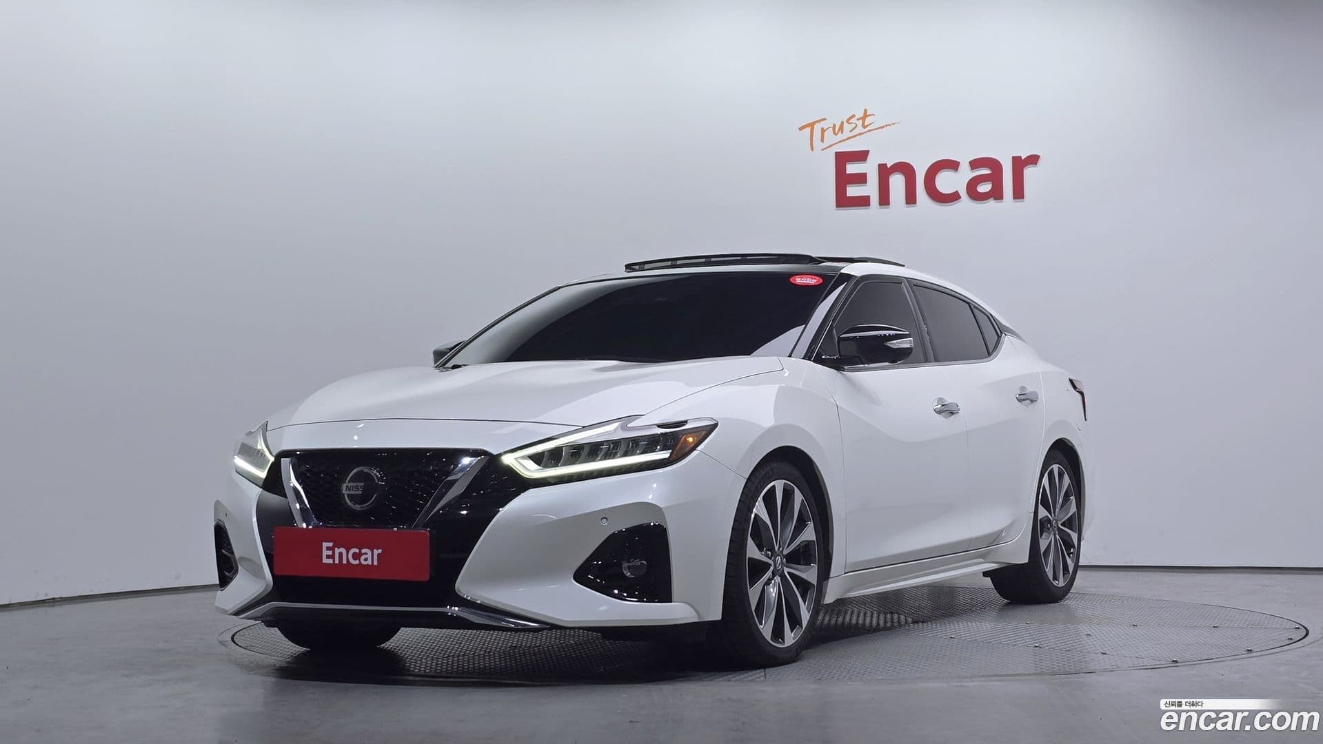 Main__Slider__Photo:Maxima Nissan 2019.11-0