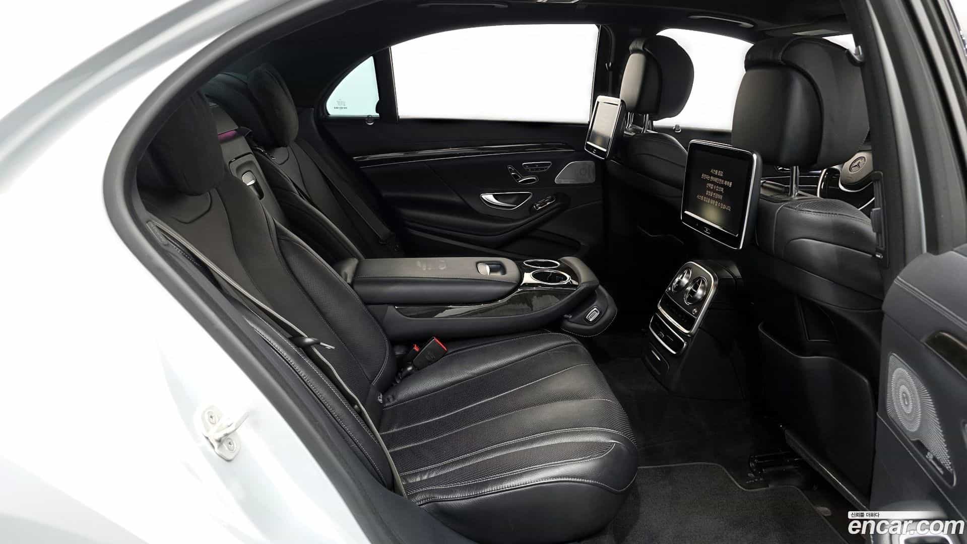 S-Class Mercedes-Benz 2015.0-OPTION-016