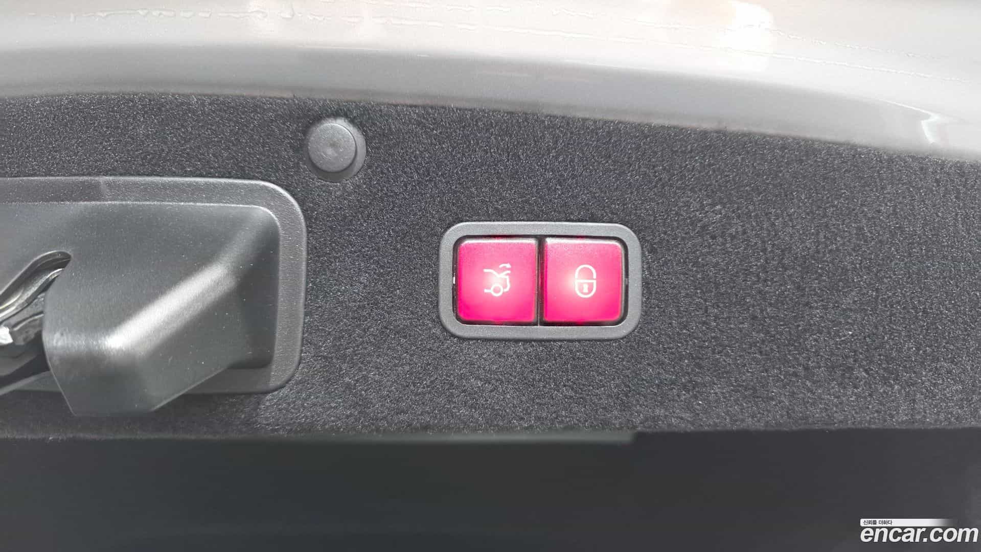 S-Class Mercedes-Benz 2015.0-OPTION-024