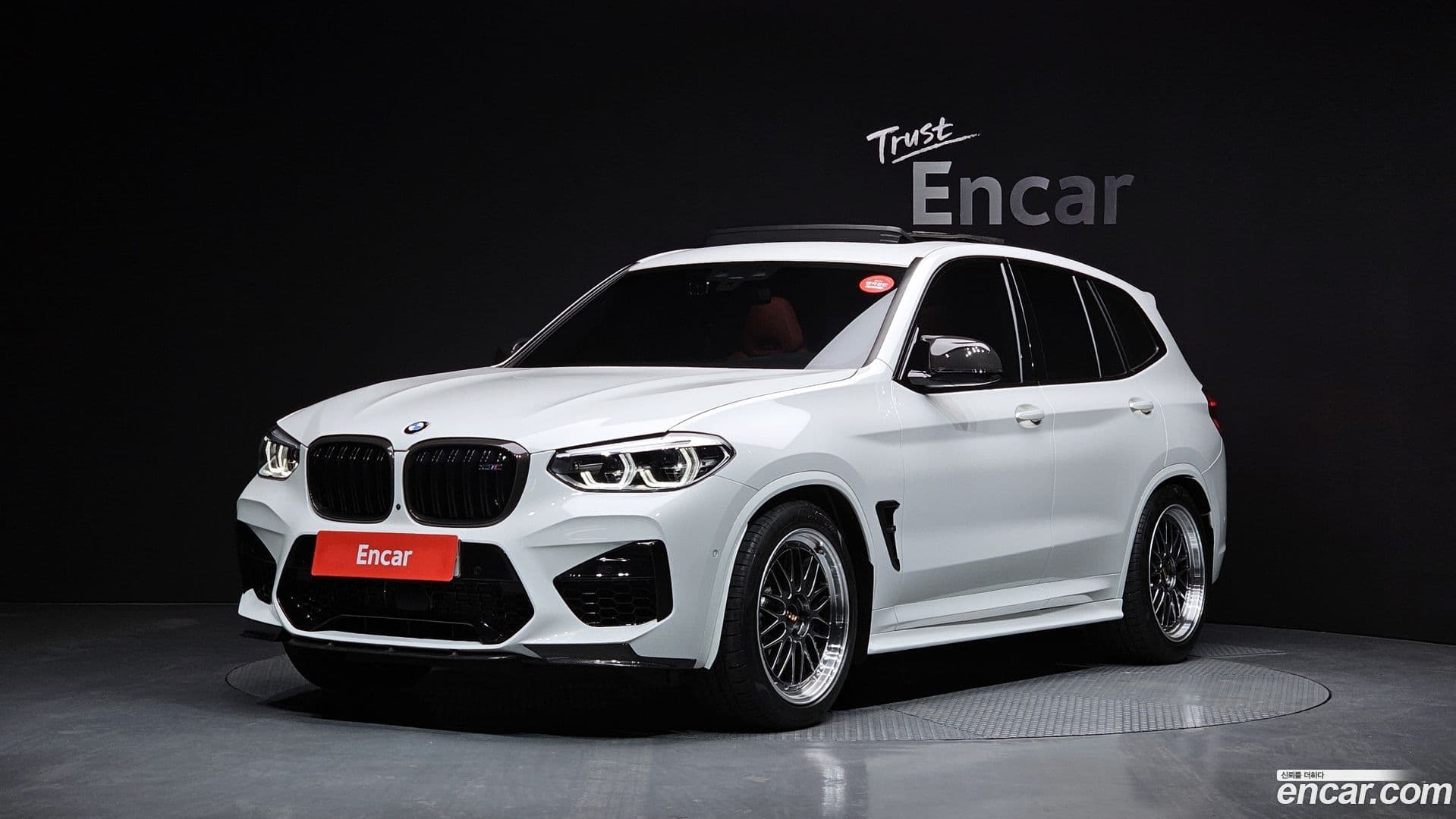 Main__Slider__Photo:X3M BMW 2020.1-0