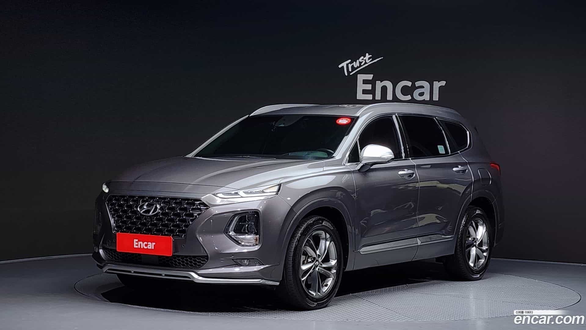 Santafe Hyundai 2019.1-OUTER-001