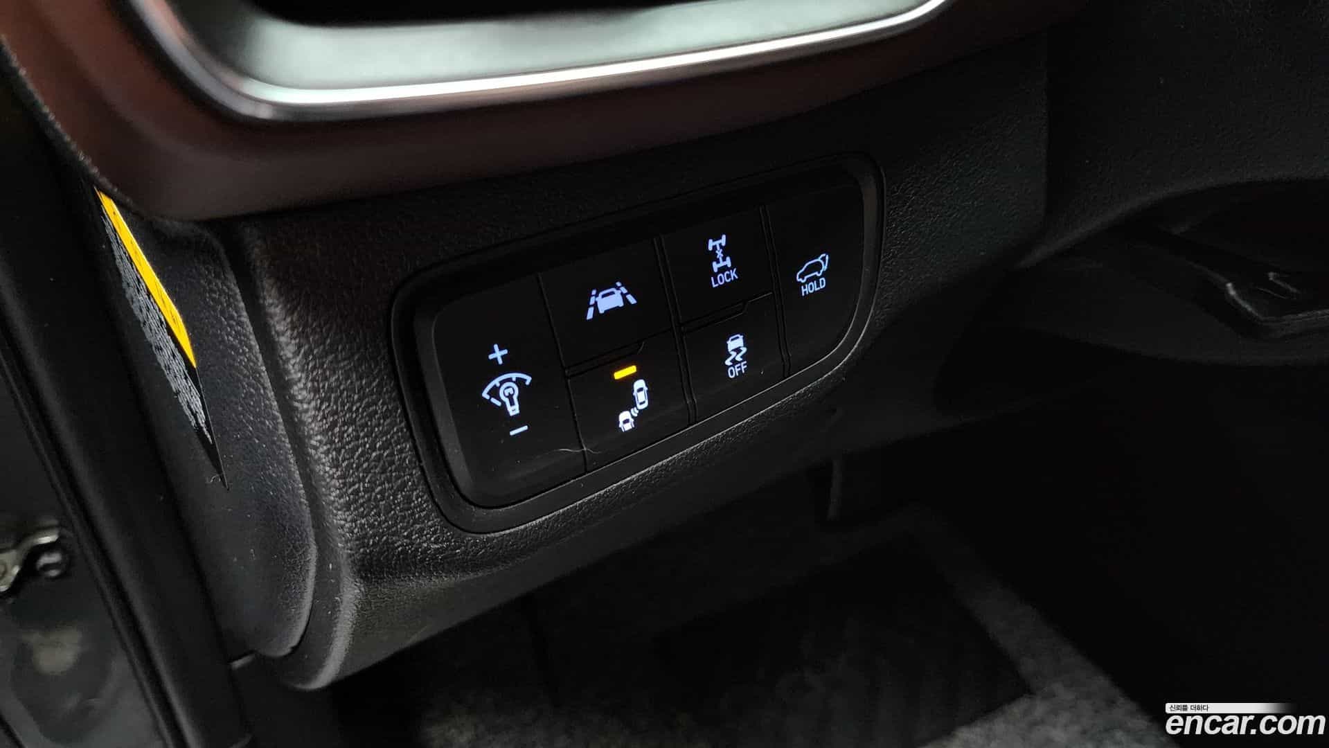 Santafe Hyundai 2019.1-OPTION-021