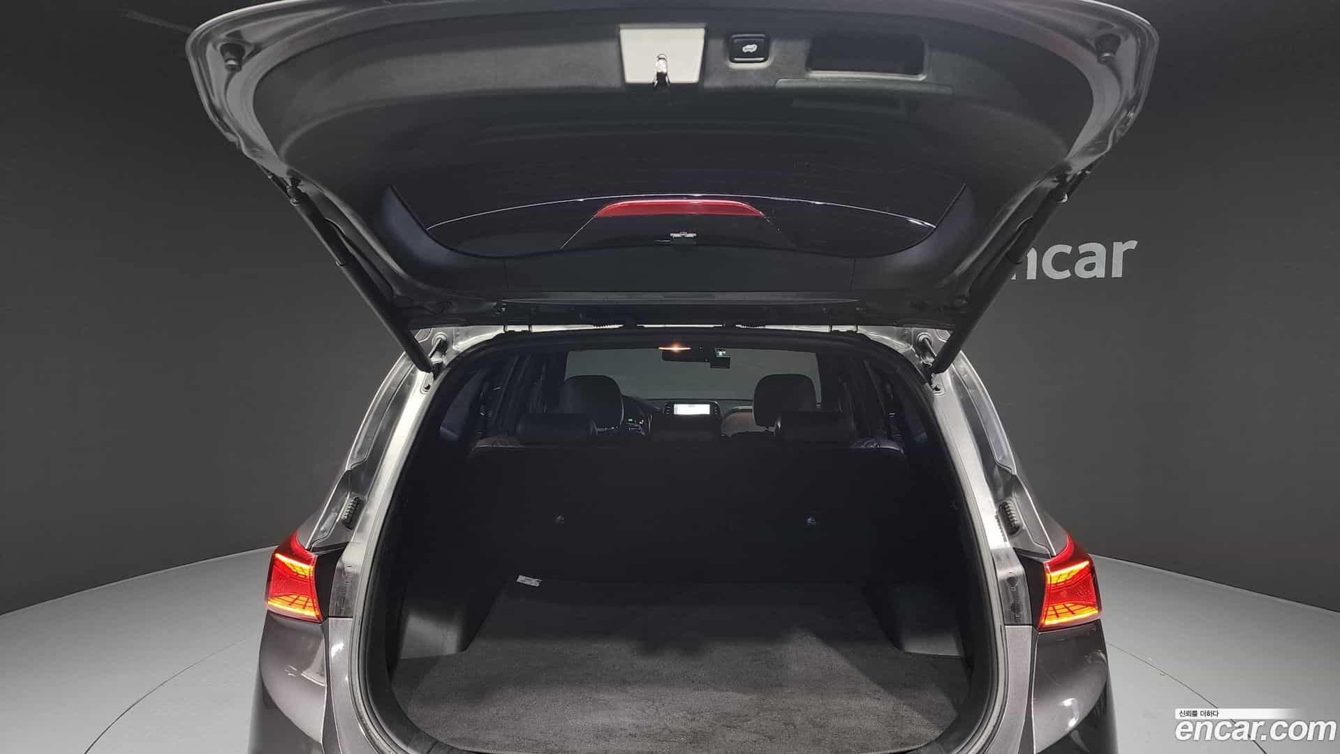 Santafe Hyundai 2019.1-OPTION-024