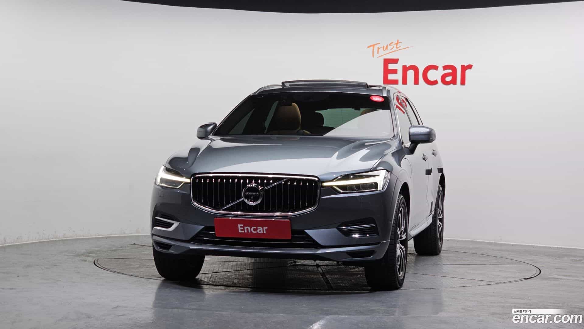 XC60 Volvo 2020.0-OUTER-003