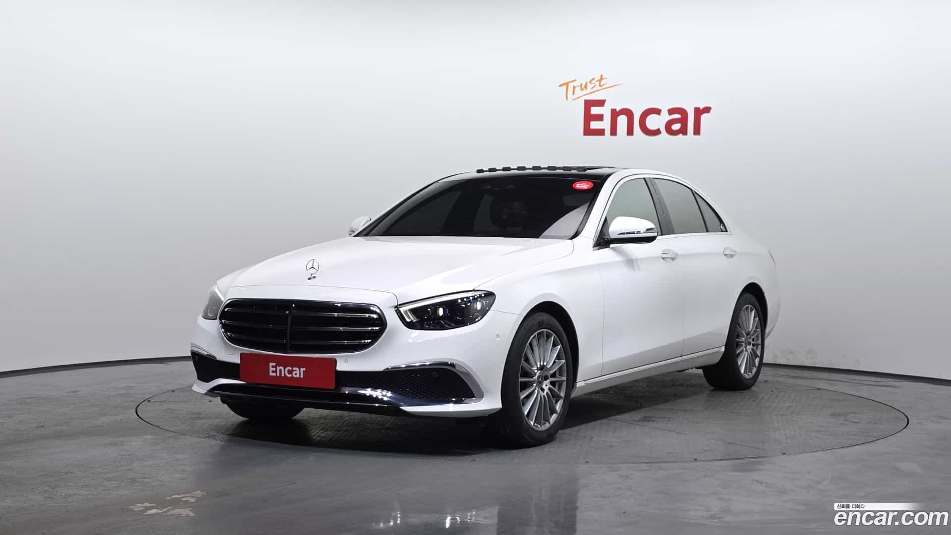 E-Class Mercedes-Benz 2020.11-OUTER-001