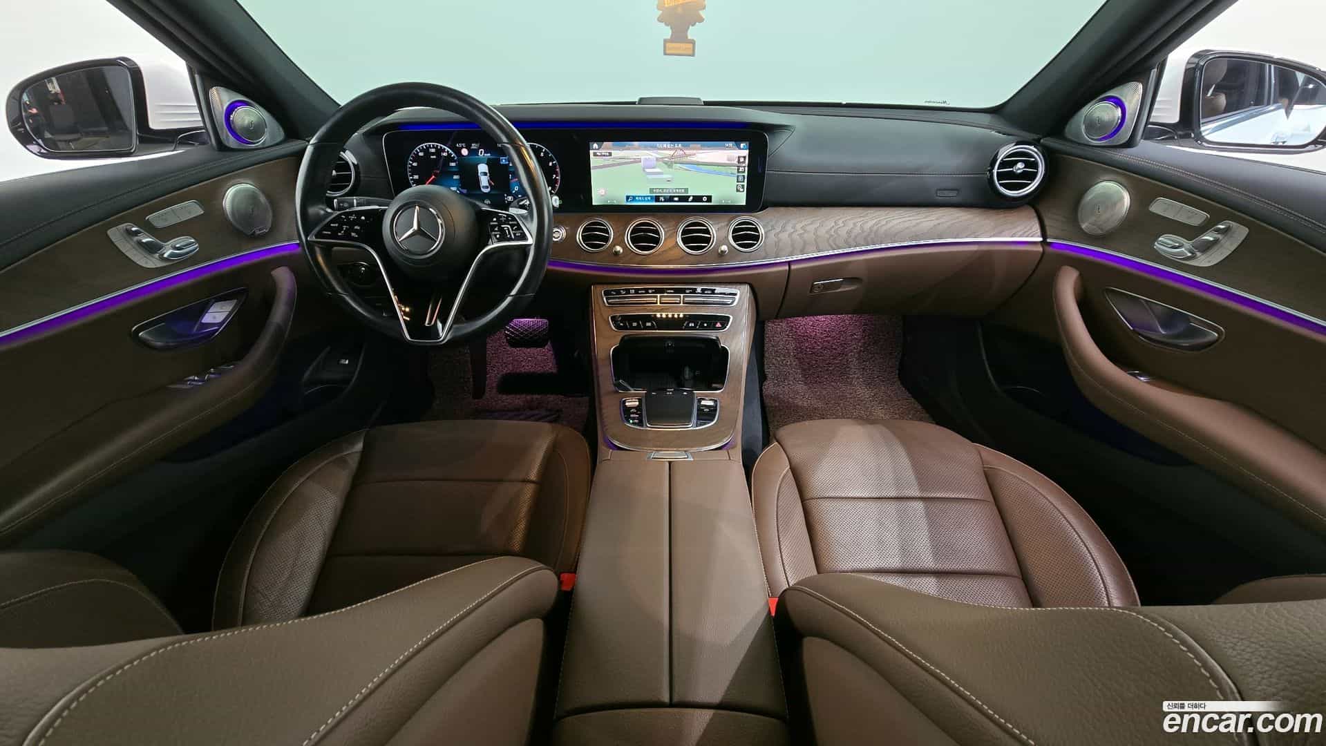 E-Class Mercedes-Benz 2020.11-INNER-007
