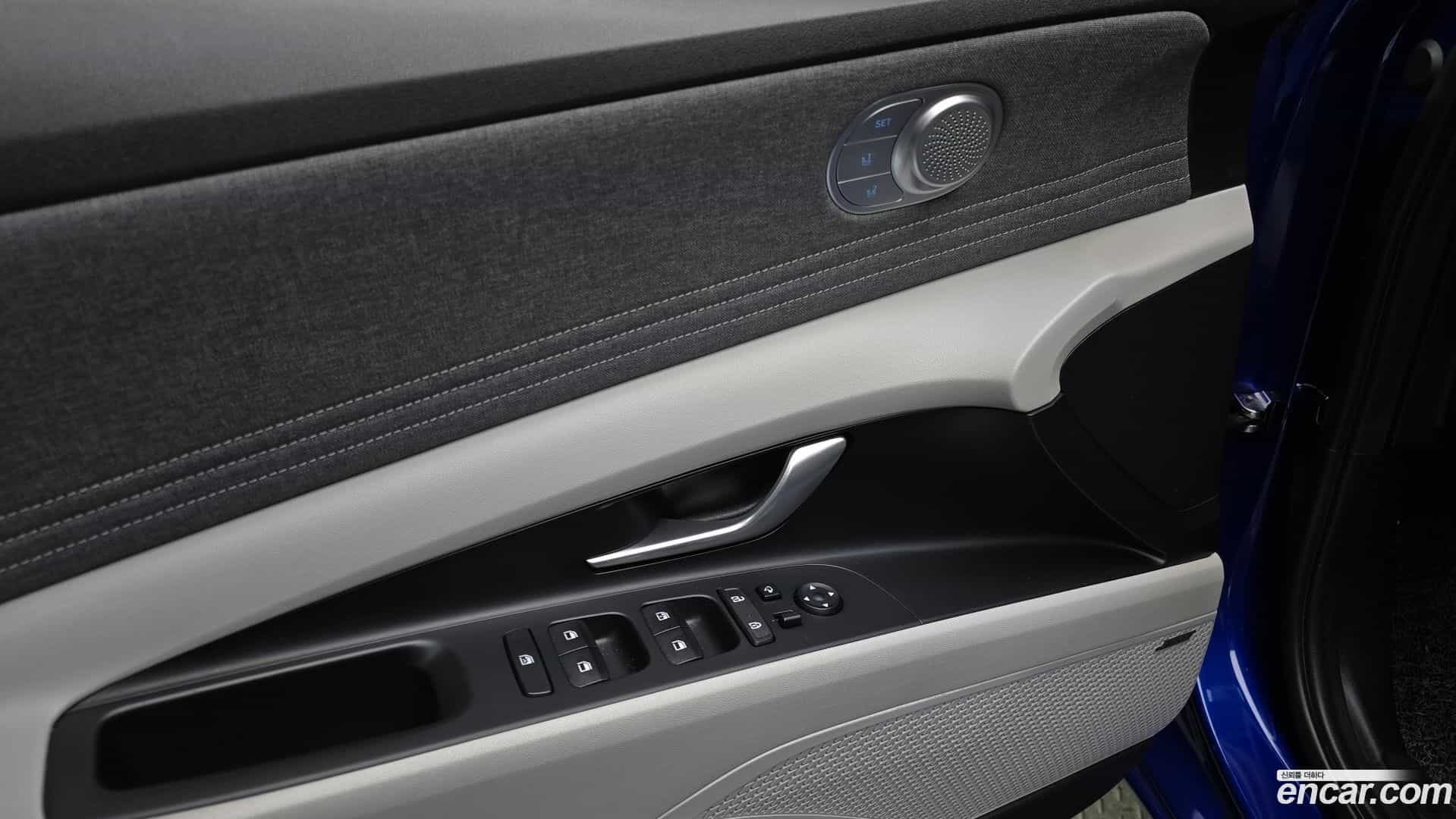 AVANTE Hyundai 2020.5-OPTION-022