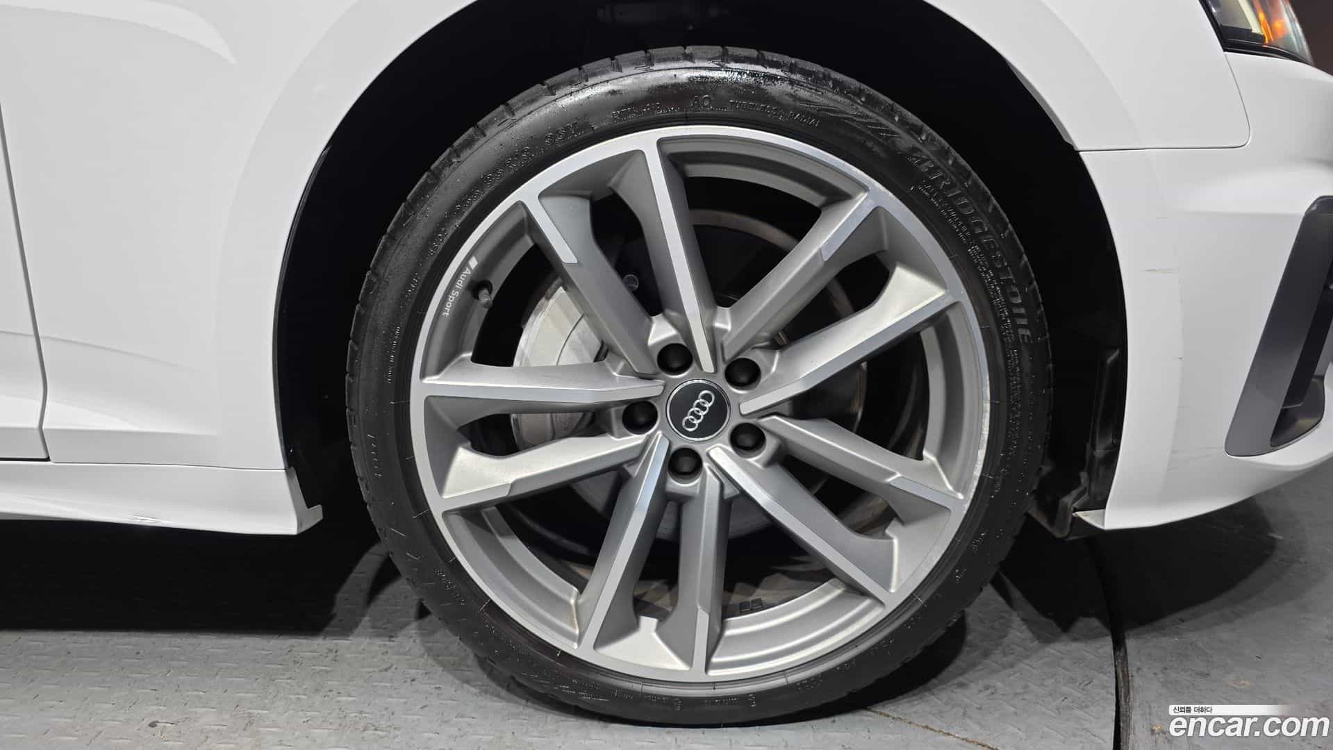 A5 Audi 2020.4-OUTER-005