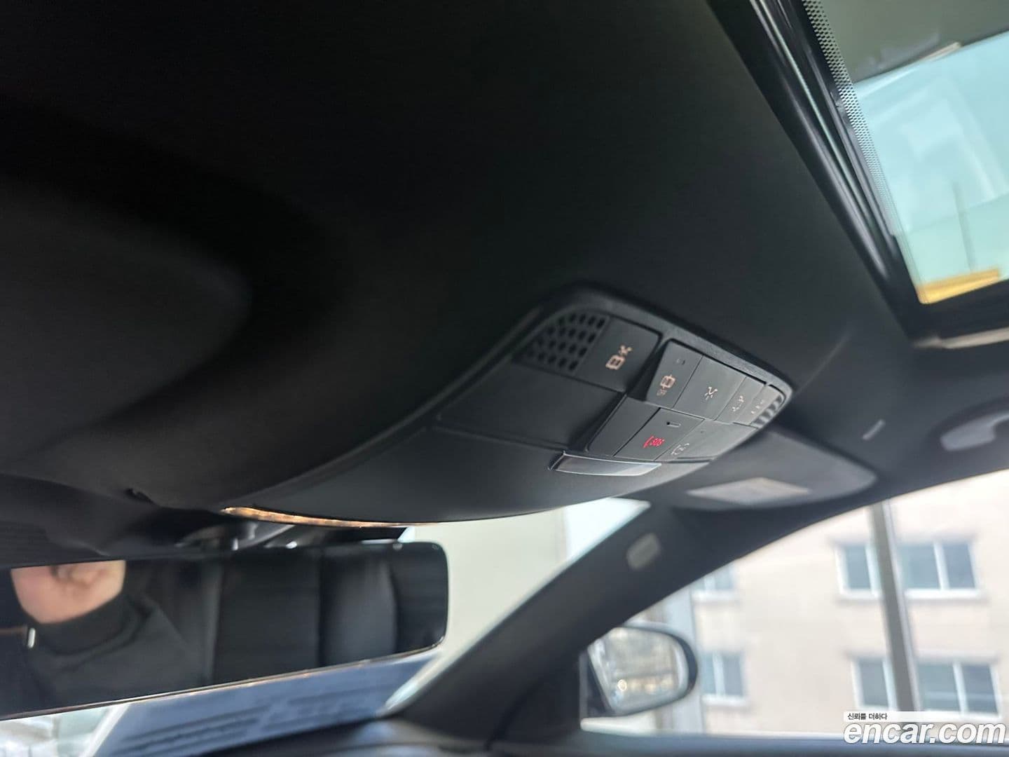 Main__Slider__Photo:E-Class Mercedes-Benz 2022.11-16