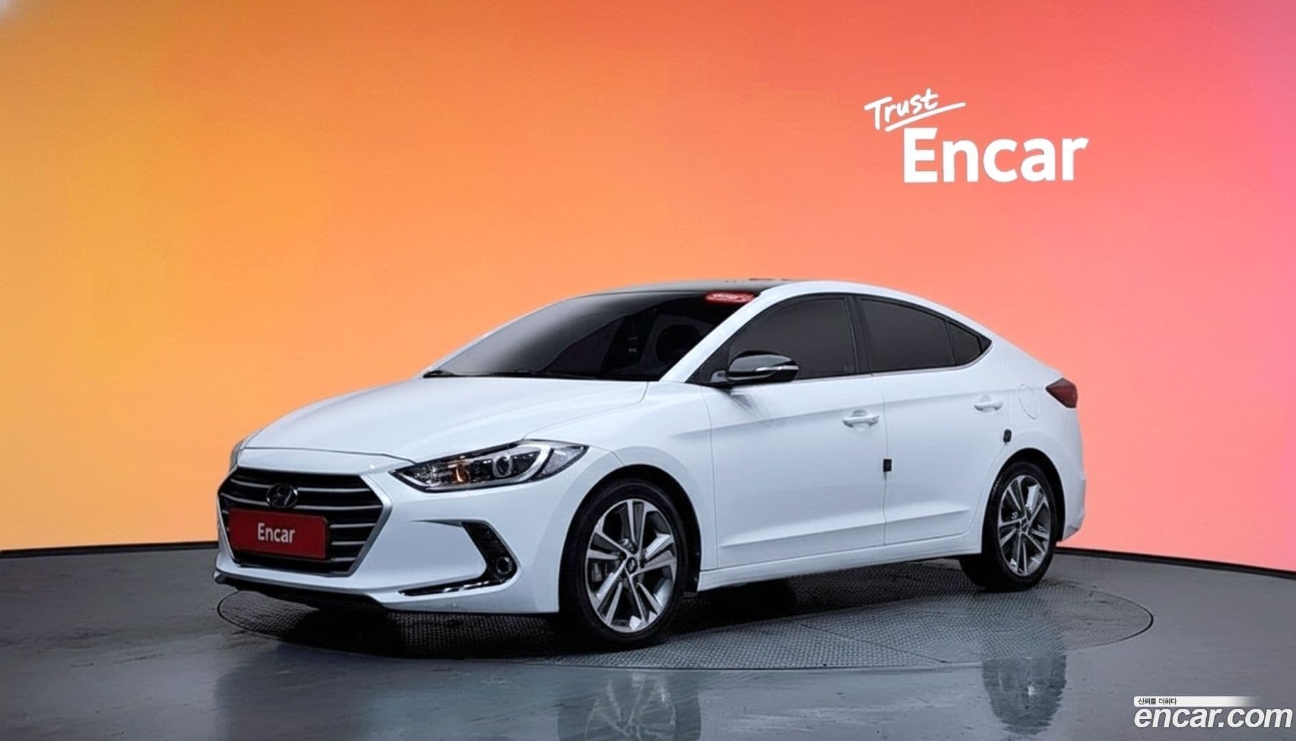 Main__Slider__Photo:AVANTE Hyundai 2016.9-0