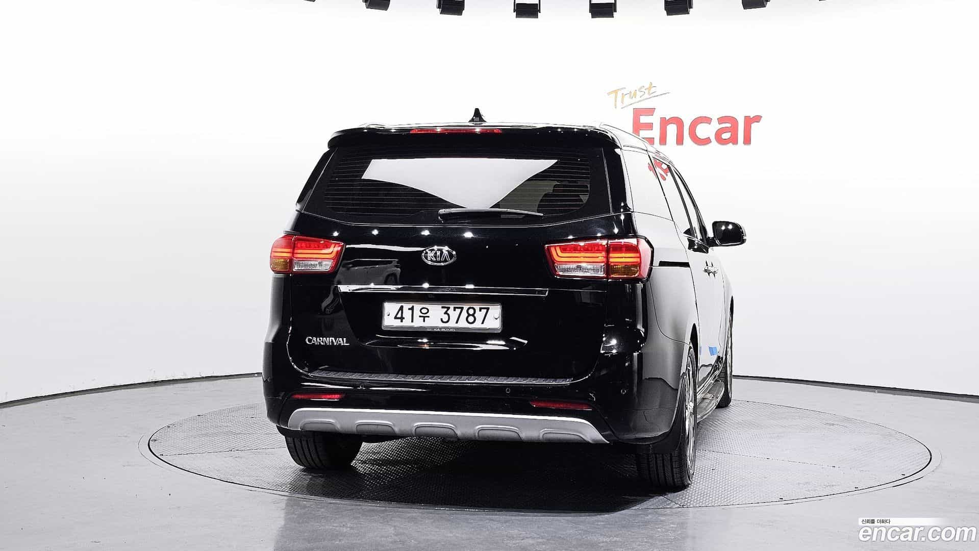 Canival Kia 2017.0-OUTER-004