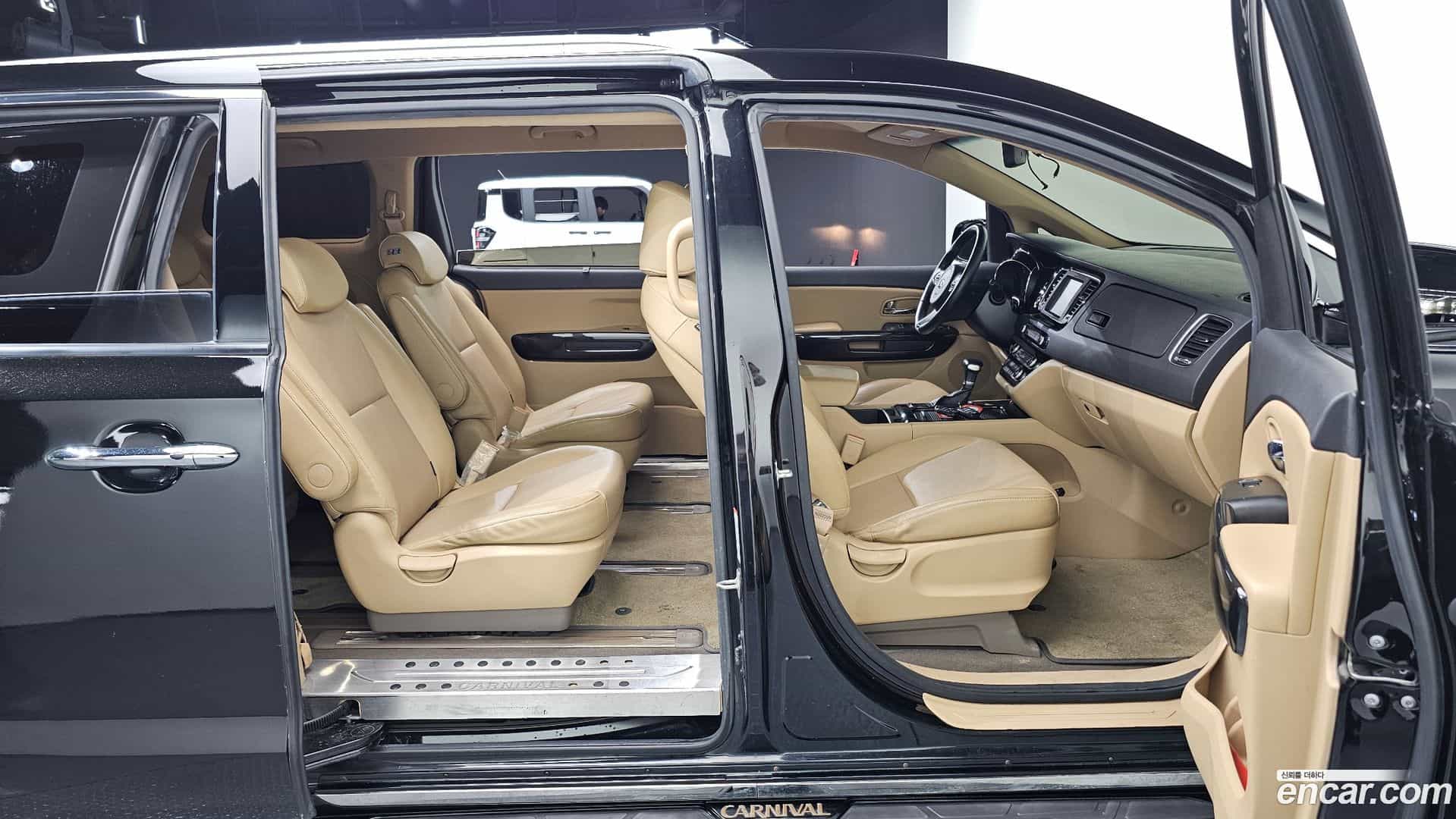 Canival Kia 2017.0-OPTION-016