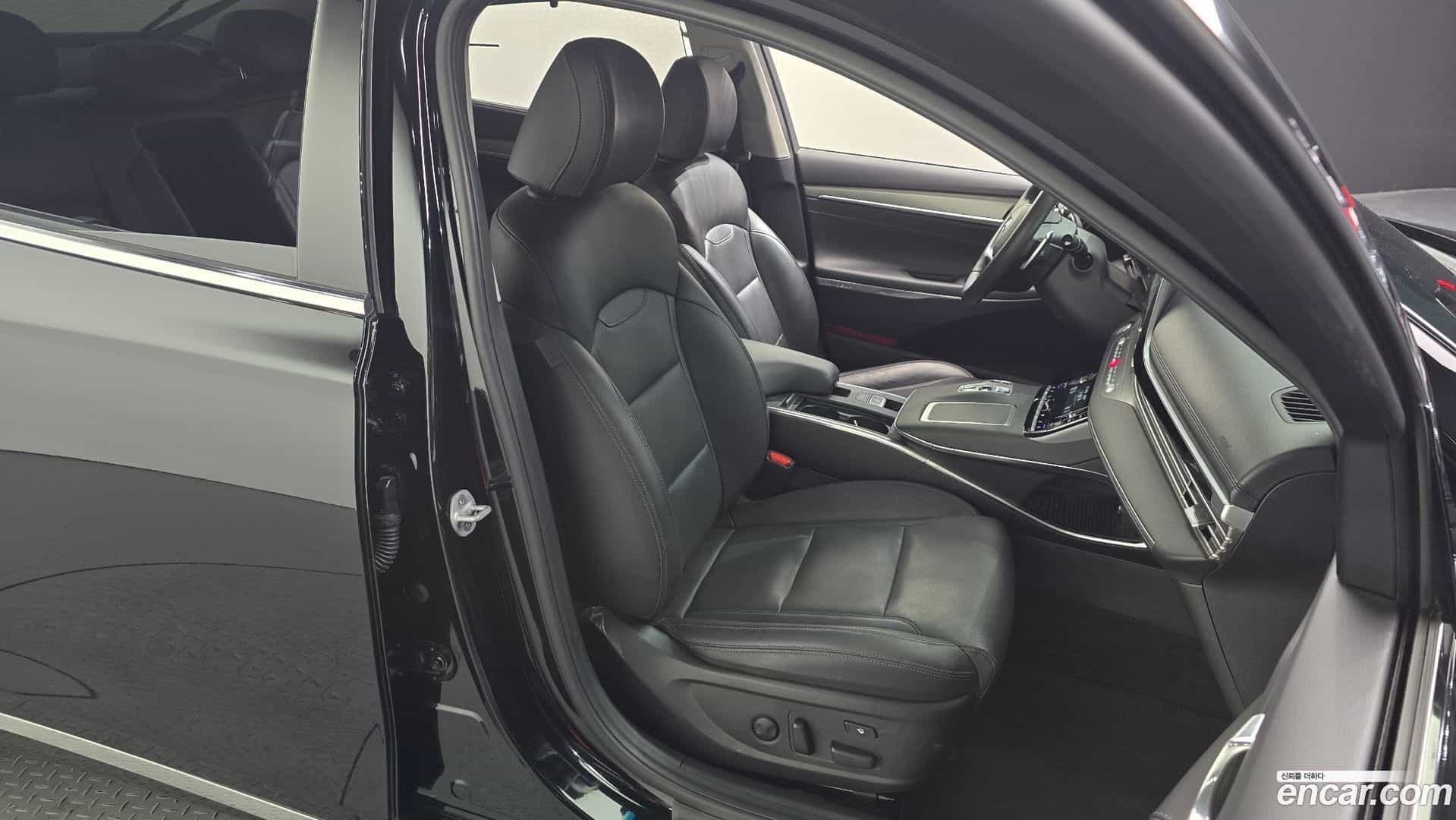 Grandeur Hyundai 2022.9-OPTION-016