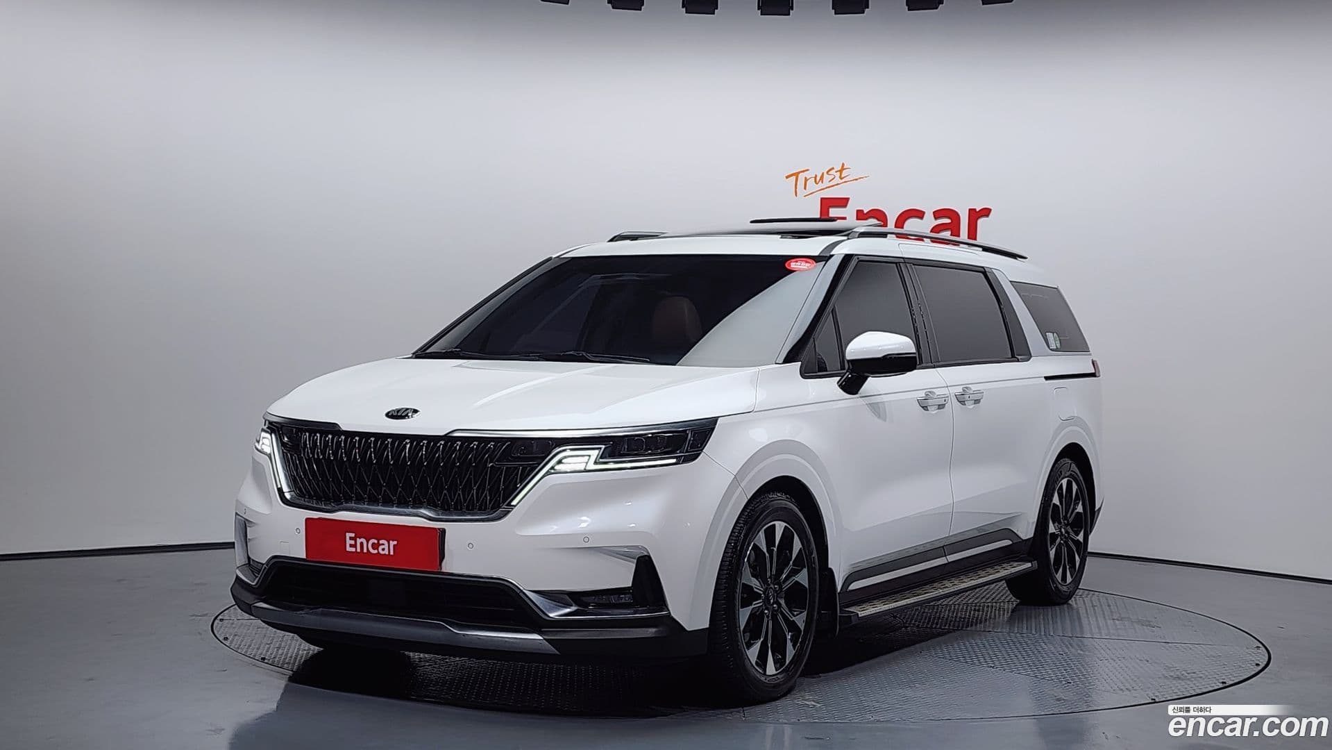 Main__Slider__Photo:Canival Kia 2021.0-0