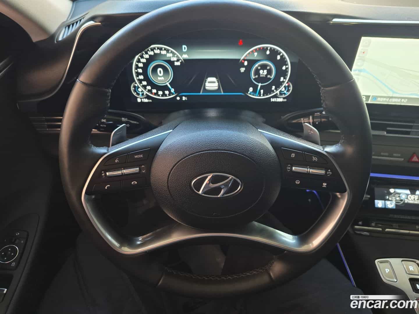 Grandeur Hyundai 2022.0-OPTION-015
