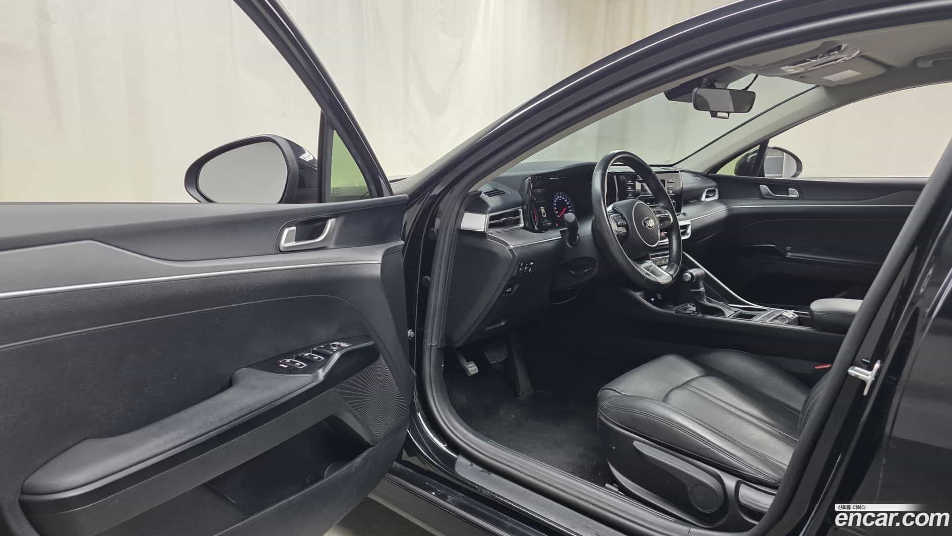 K5 Kia 2021.0-INNER-010