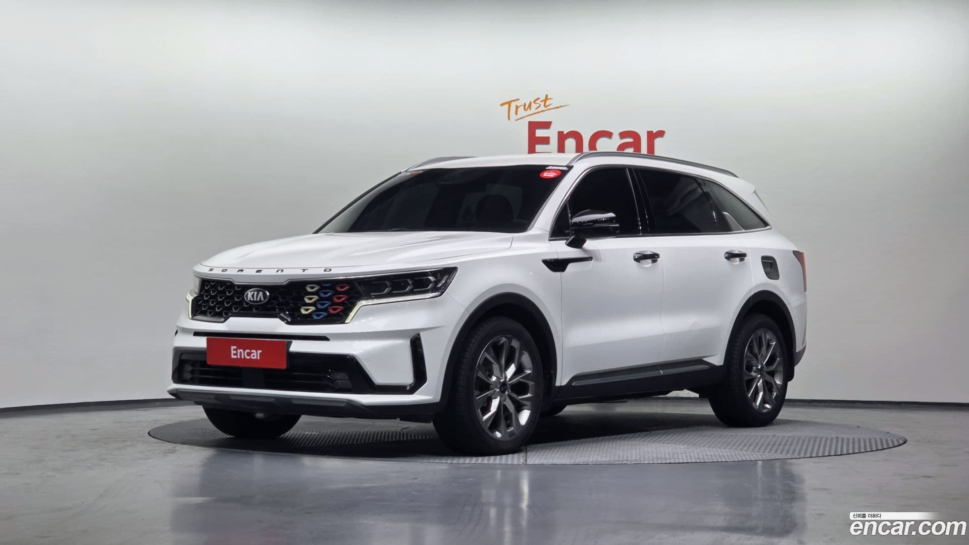 Main__Slider__Photo:Sorento Kia 2020.8-0