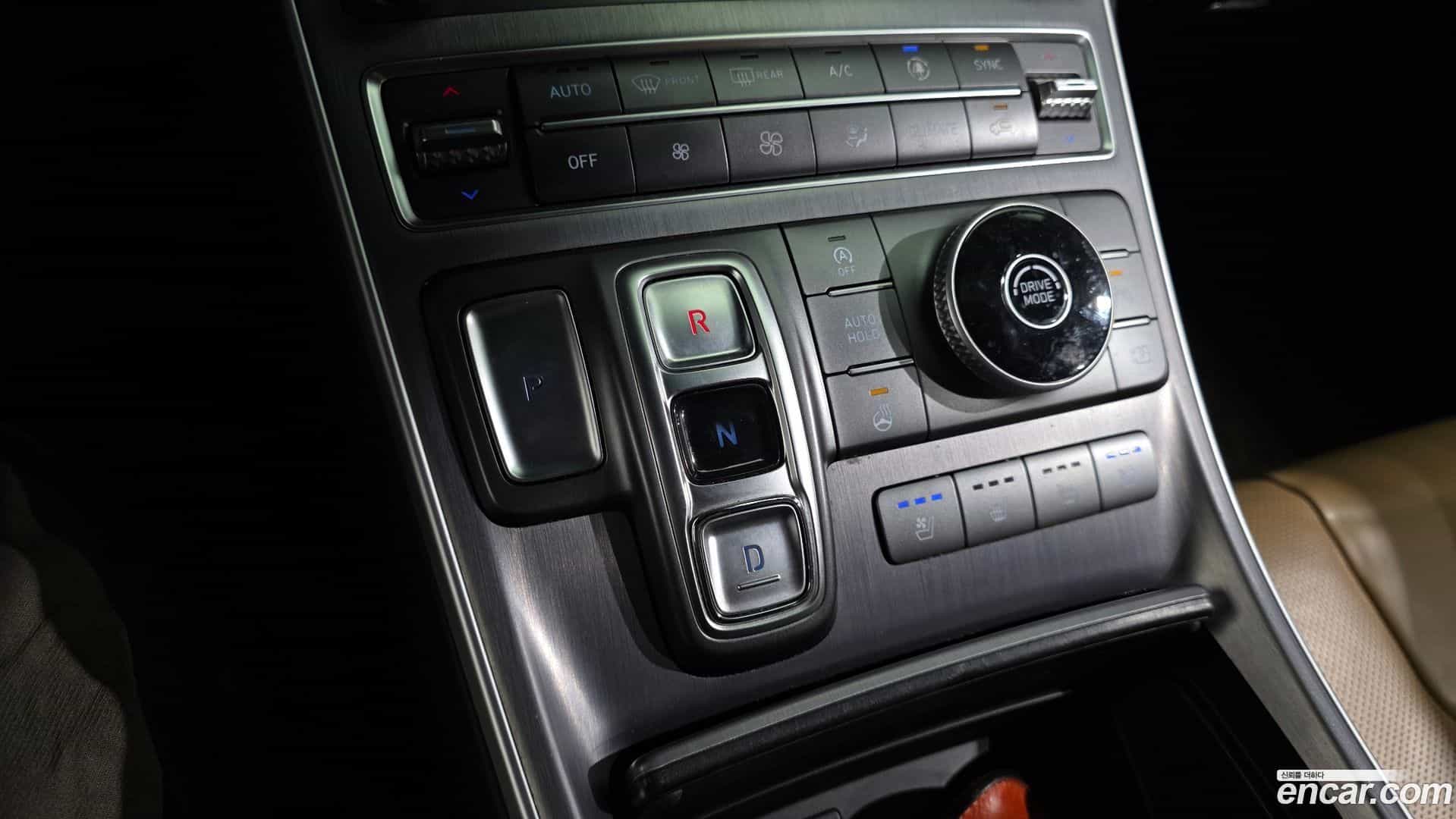 Santafe Hyundai 2020.10-INNER-009