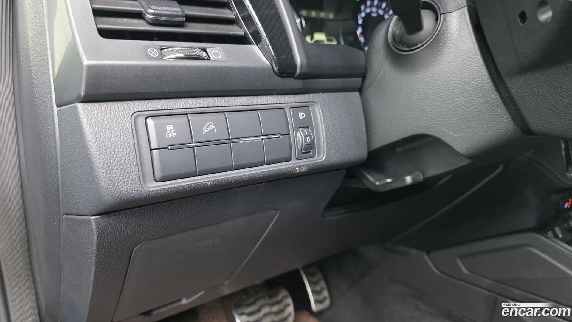 Rexton KG Mobility 2021.5-OPTION-017