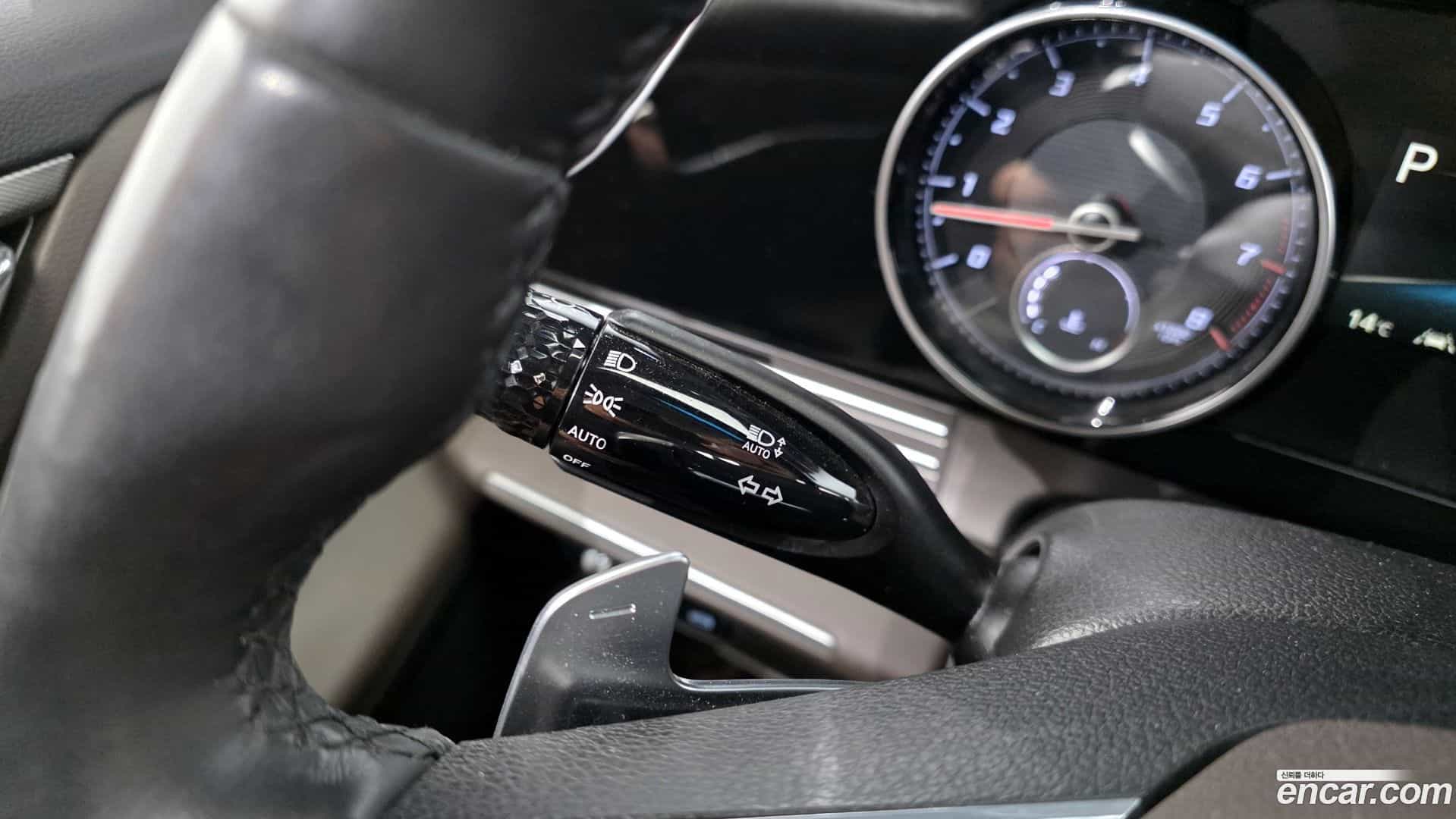 Grandeur Hyundai 2021.0-OPTION-021