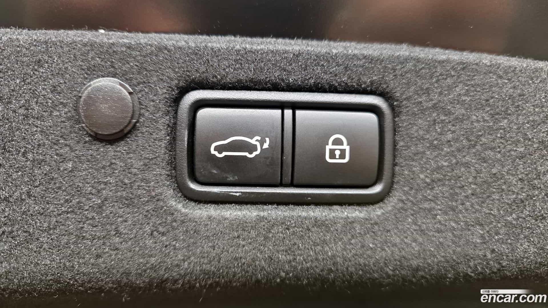 Grandeur Hyundai 2021.0-OPTION-023