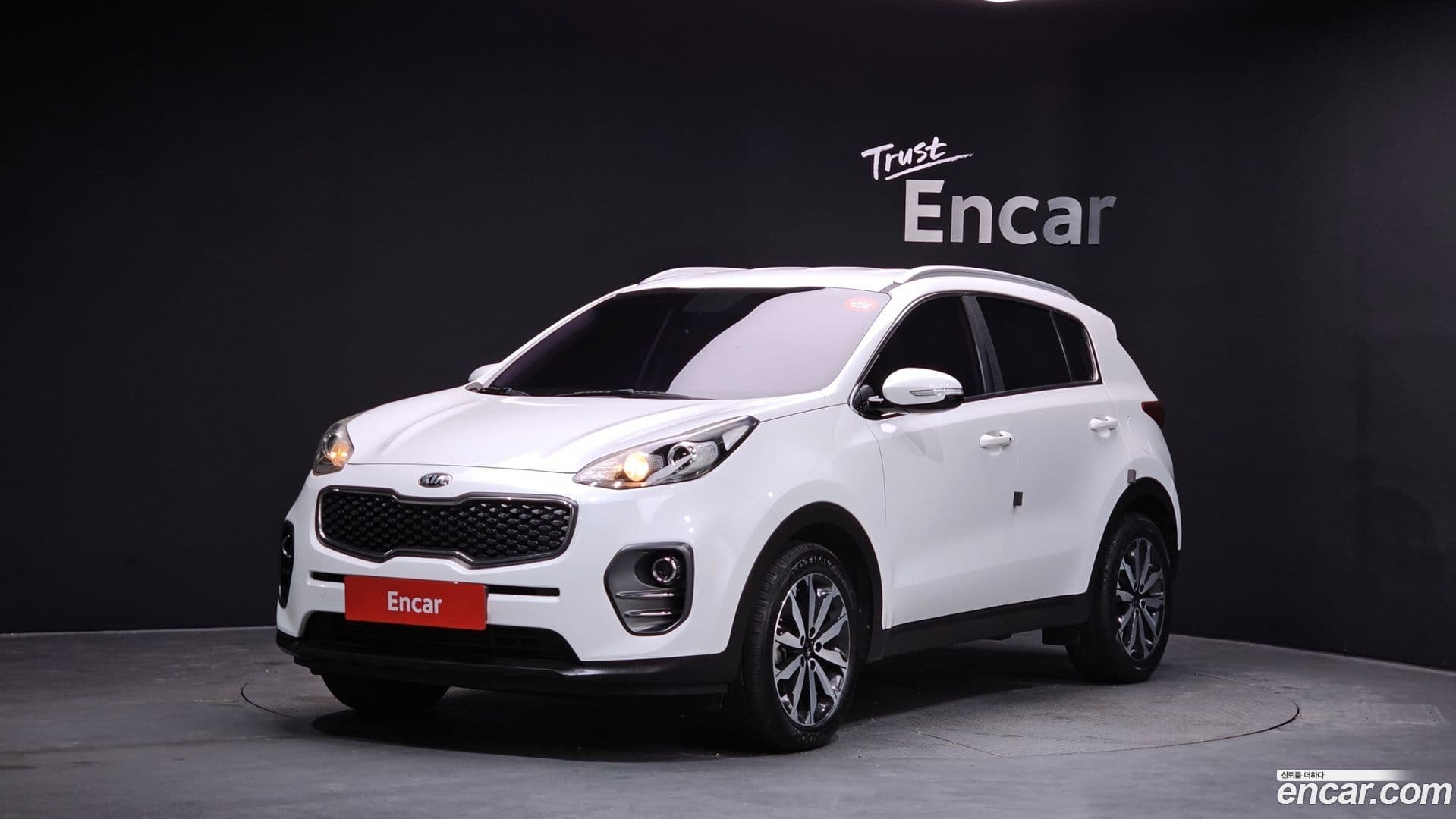 Main__Slider__Photo:Sportage Kia 2017.3-0