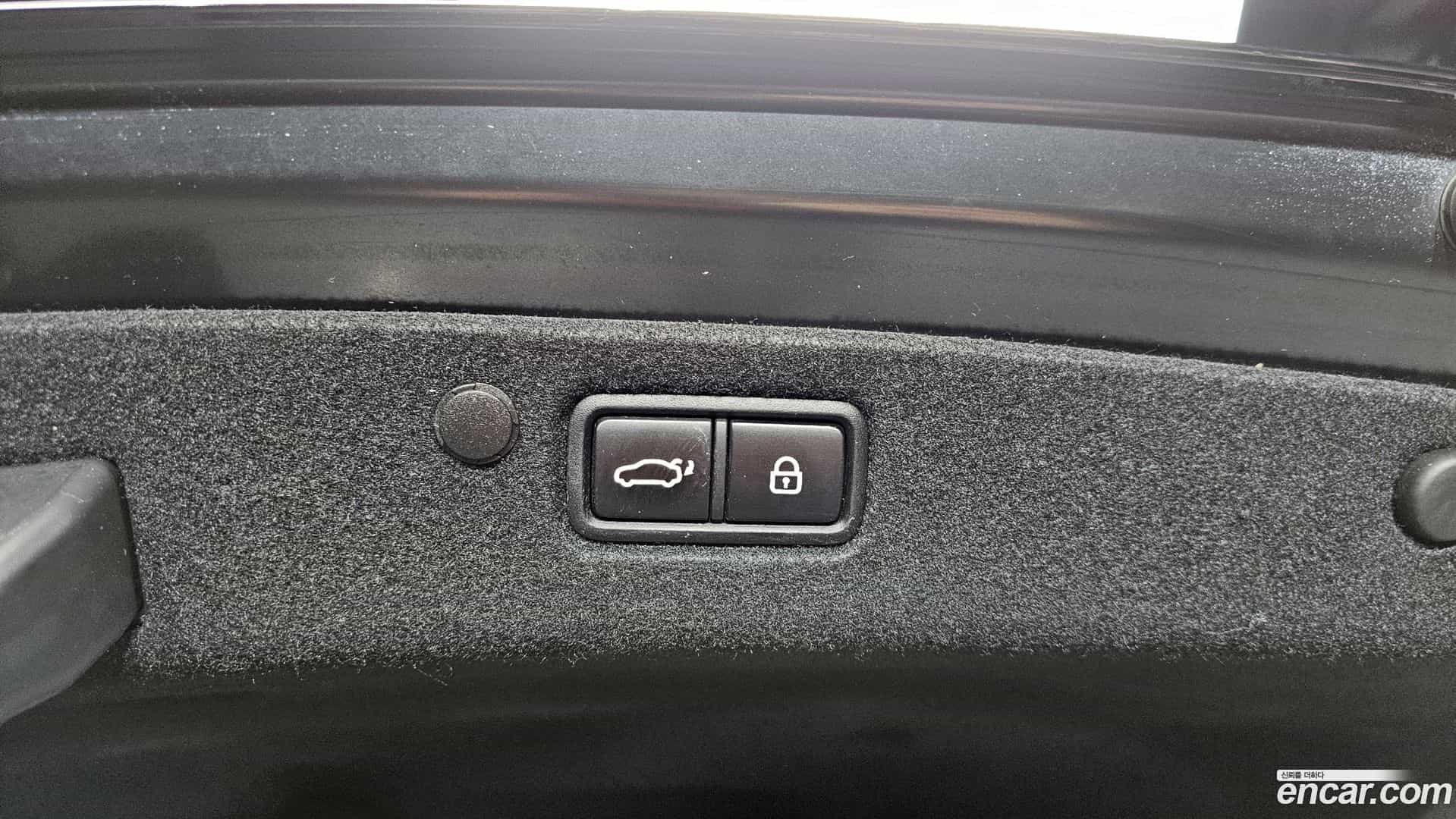 Grandeur Hyundai 2022.10-OPTION-024
