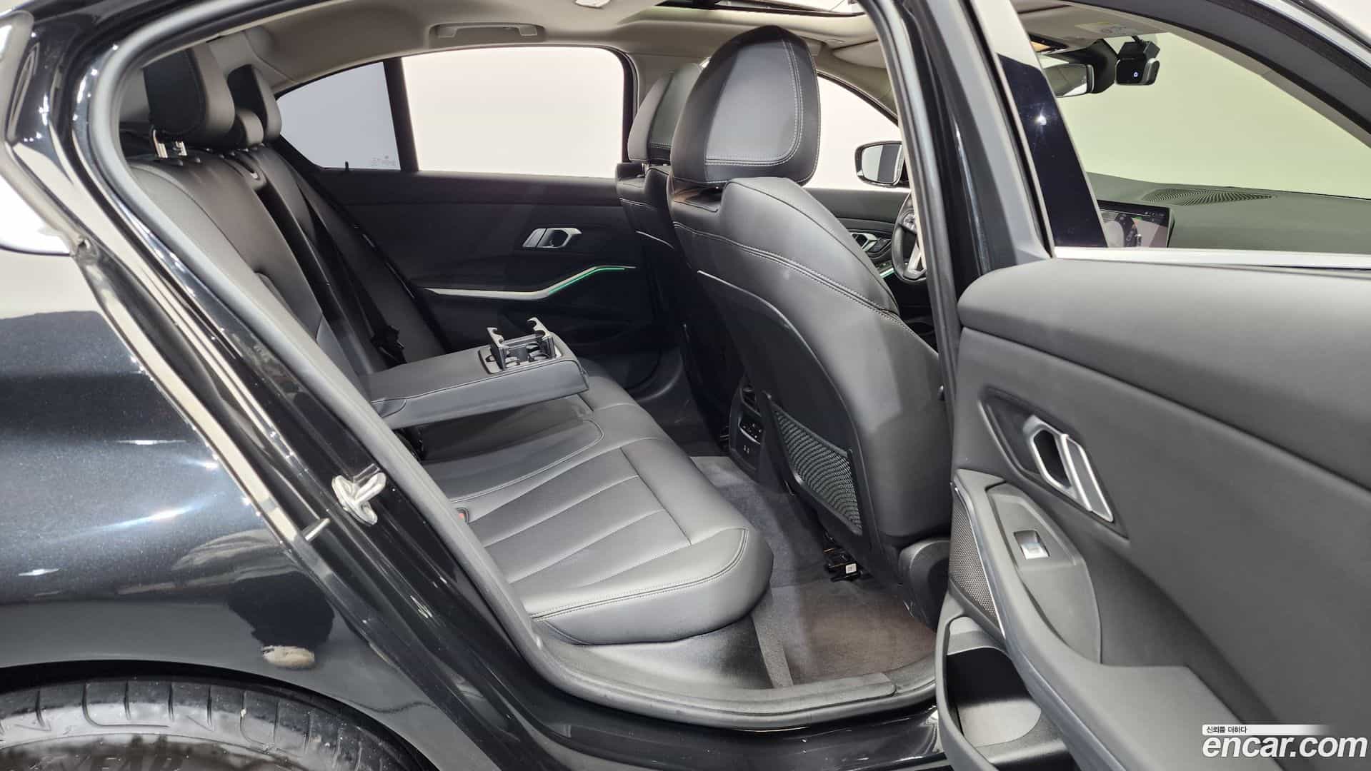 3-Series BMW 2022.2-OPTION-016