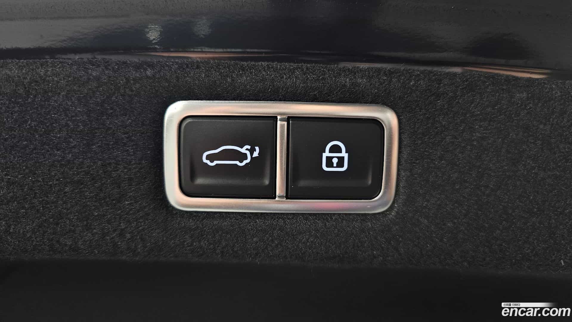 Grandeur Hyundai 2024.3-OPTION-024