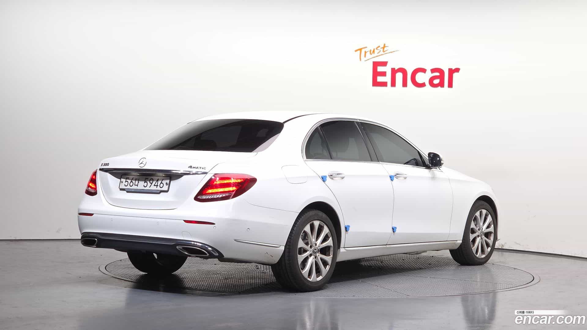 E-Class Mercedes-Benz 2018.9-OUTER-002