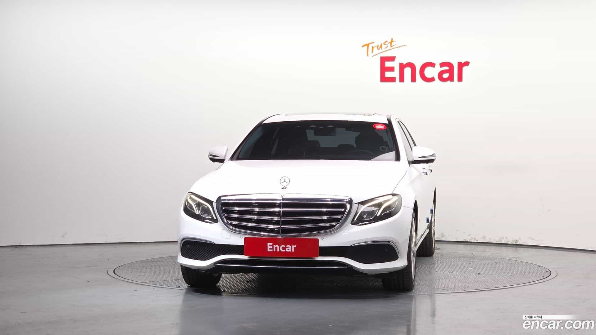E-Class Mercedes-Benz 2018.9-OUTER-003