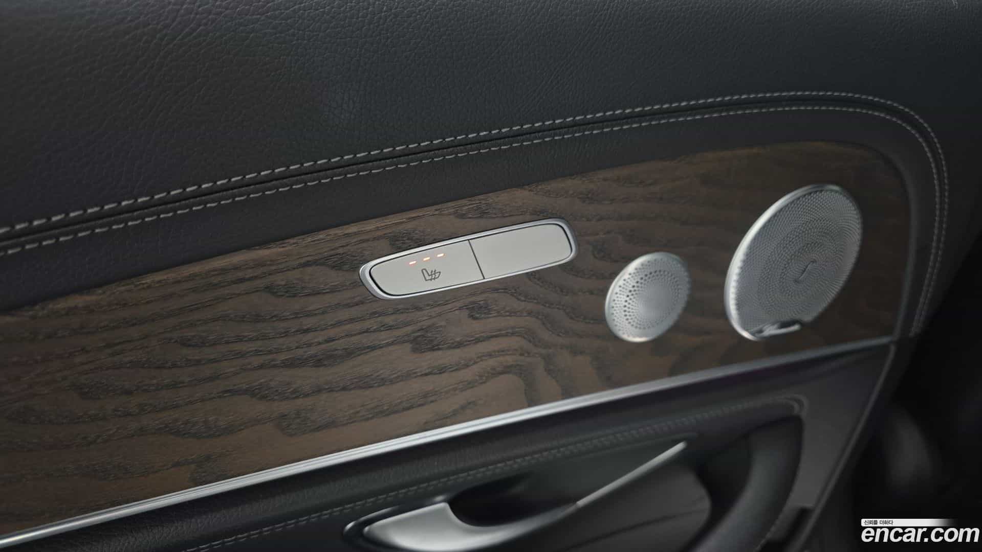 E-Class Mercedes-Benz 2018.9-OPTION-022