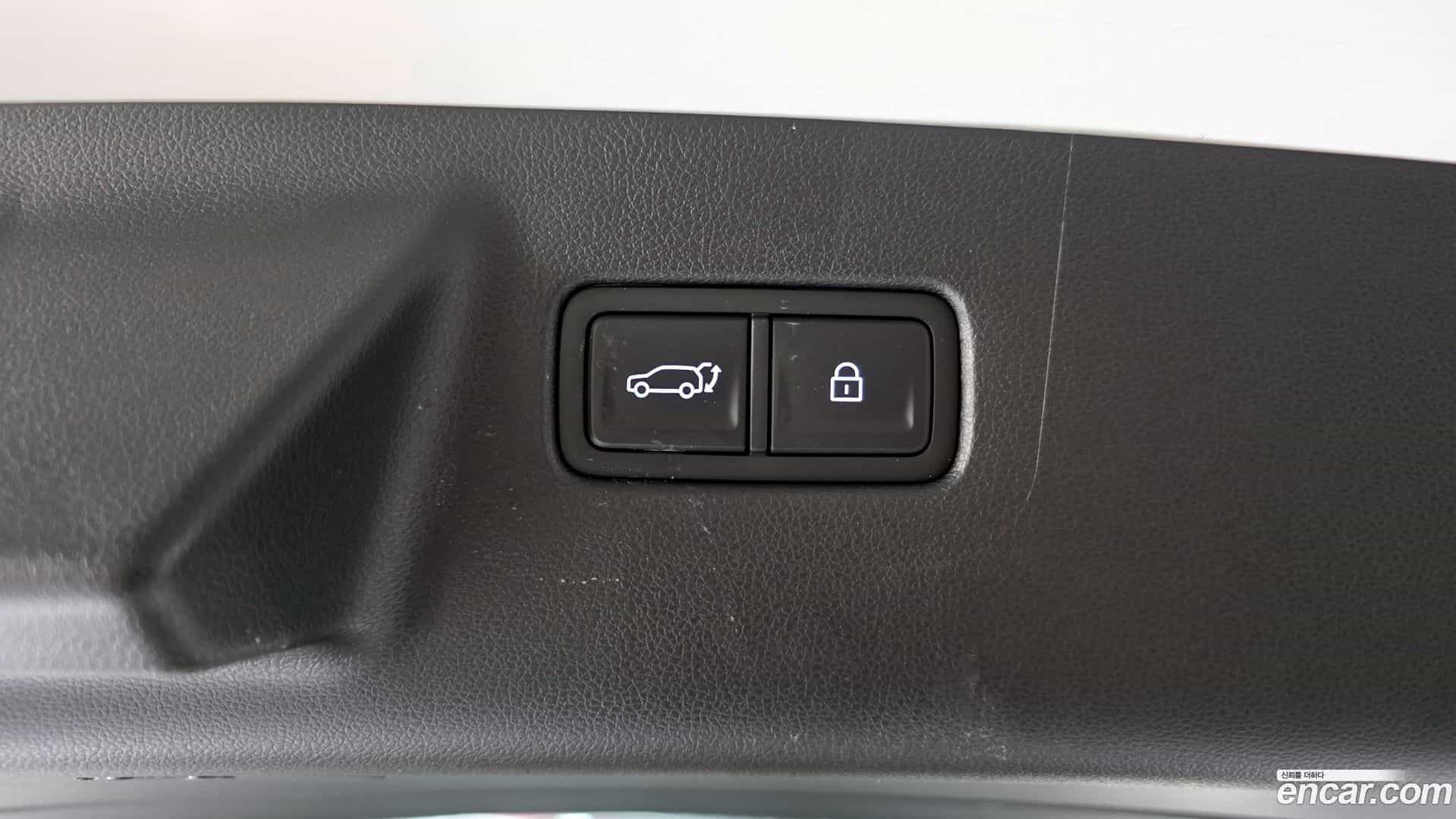 Santafe Hyundai 2025.2-OPTION-024