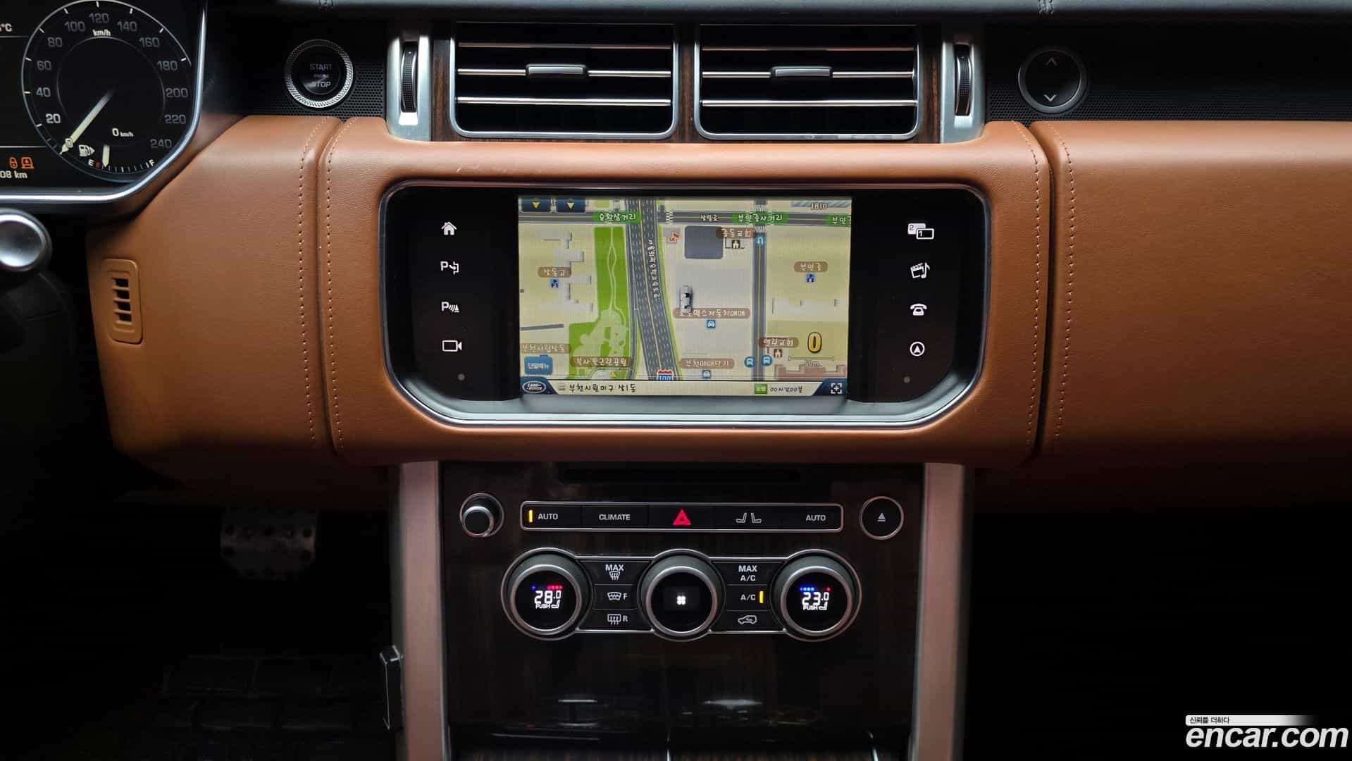 Range Rover Land Rover 2016.10-OPTION-019