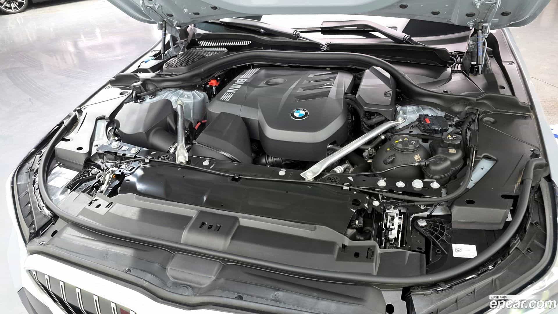 5-Series BMW 2025.0-INNER-006