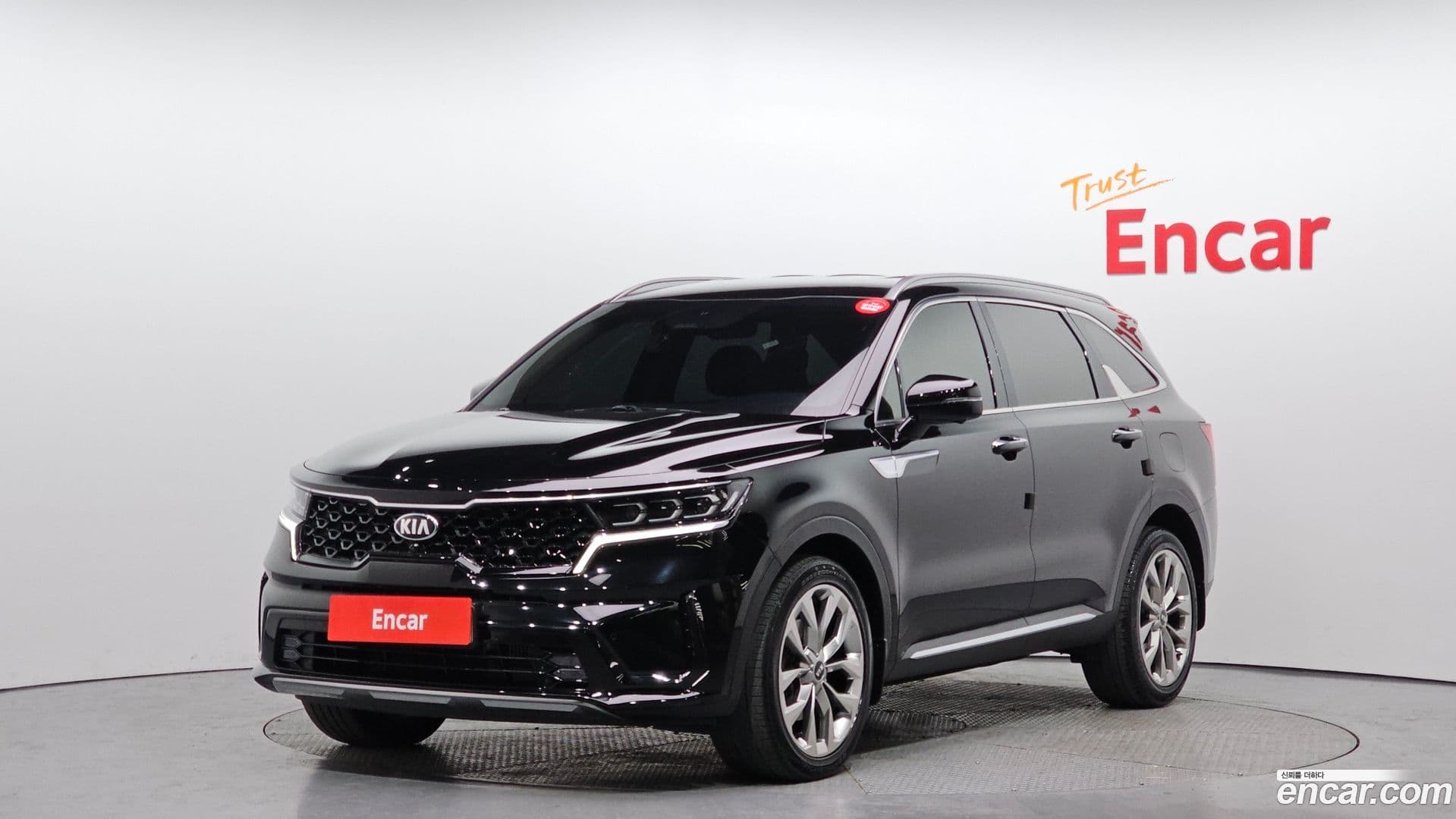 Main__Slider__Photo:Sorento Kia 2020.7-0