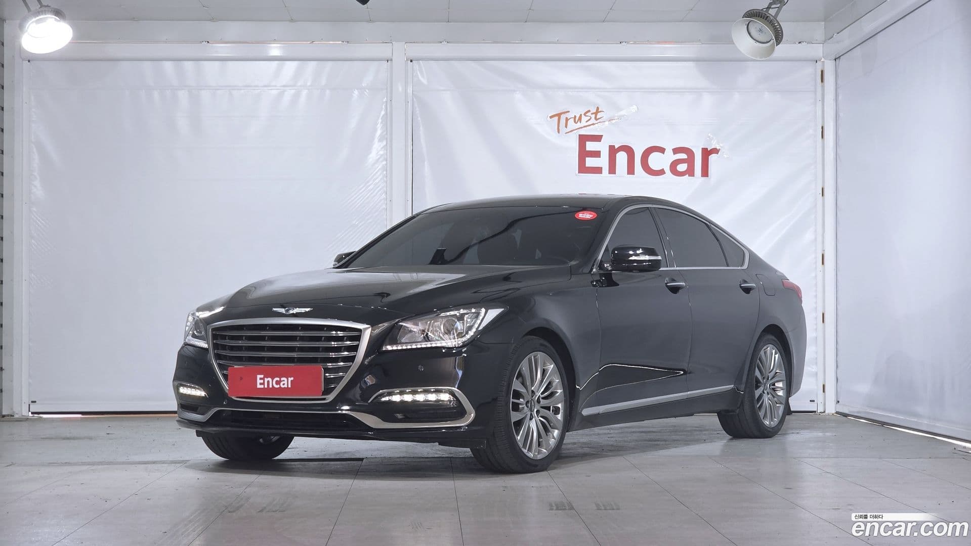 Main__Slider__Photo:Genesis Hyundai 2015.6-0