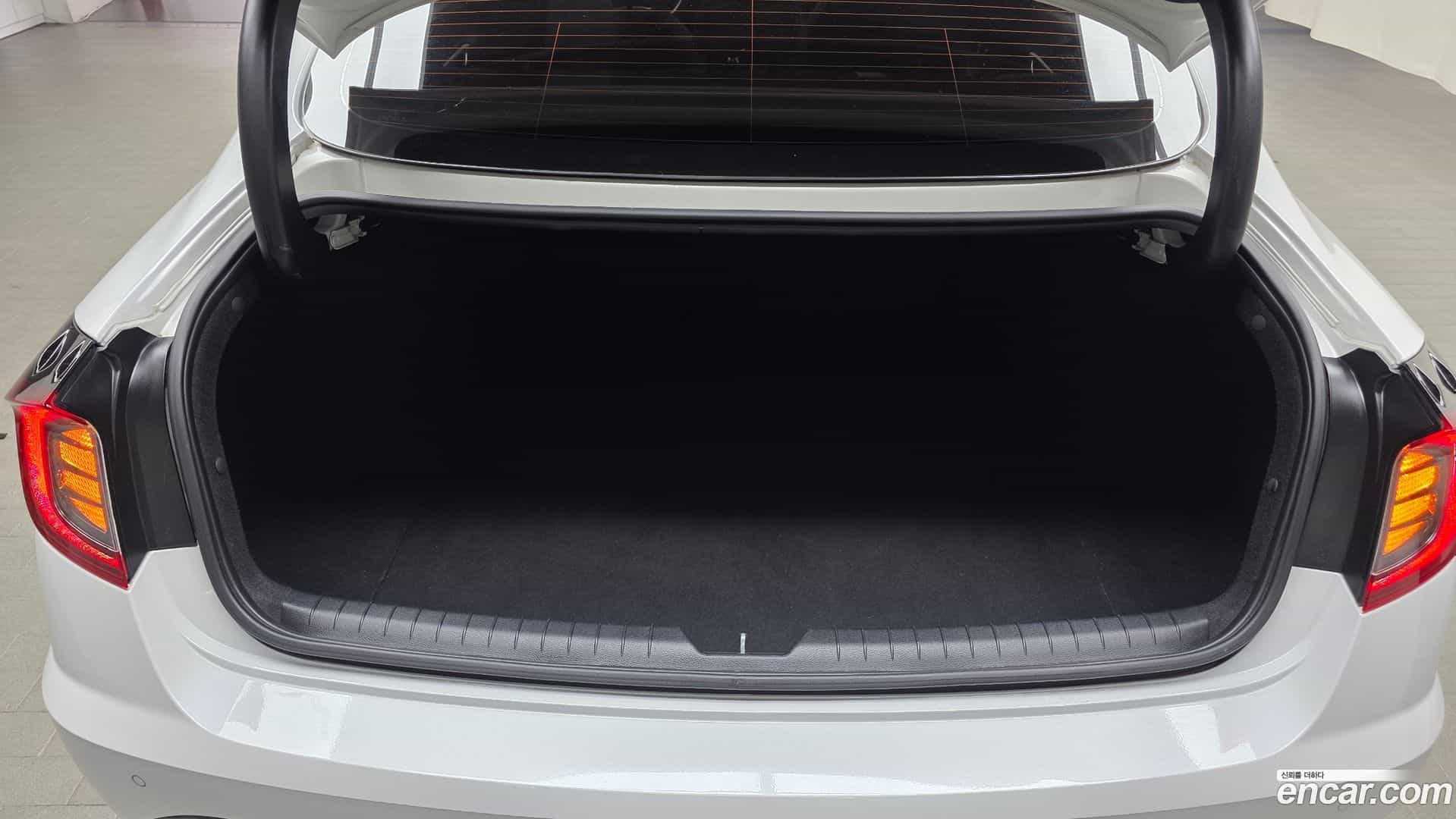 Sonata Hyundai 2022.5-OPTION-024