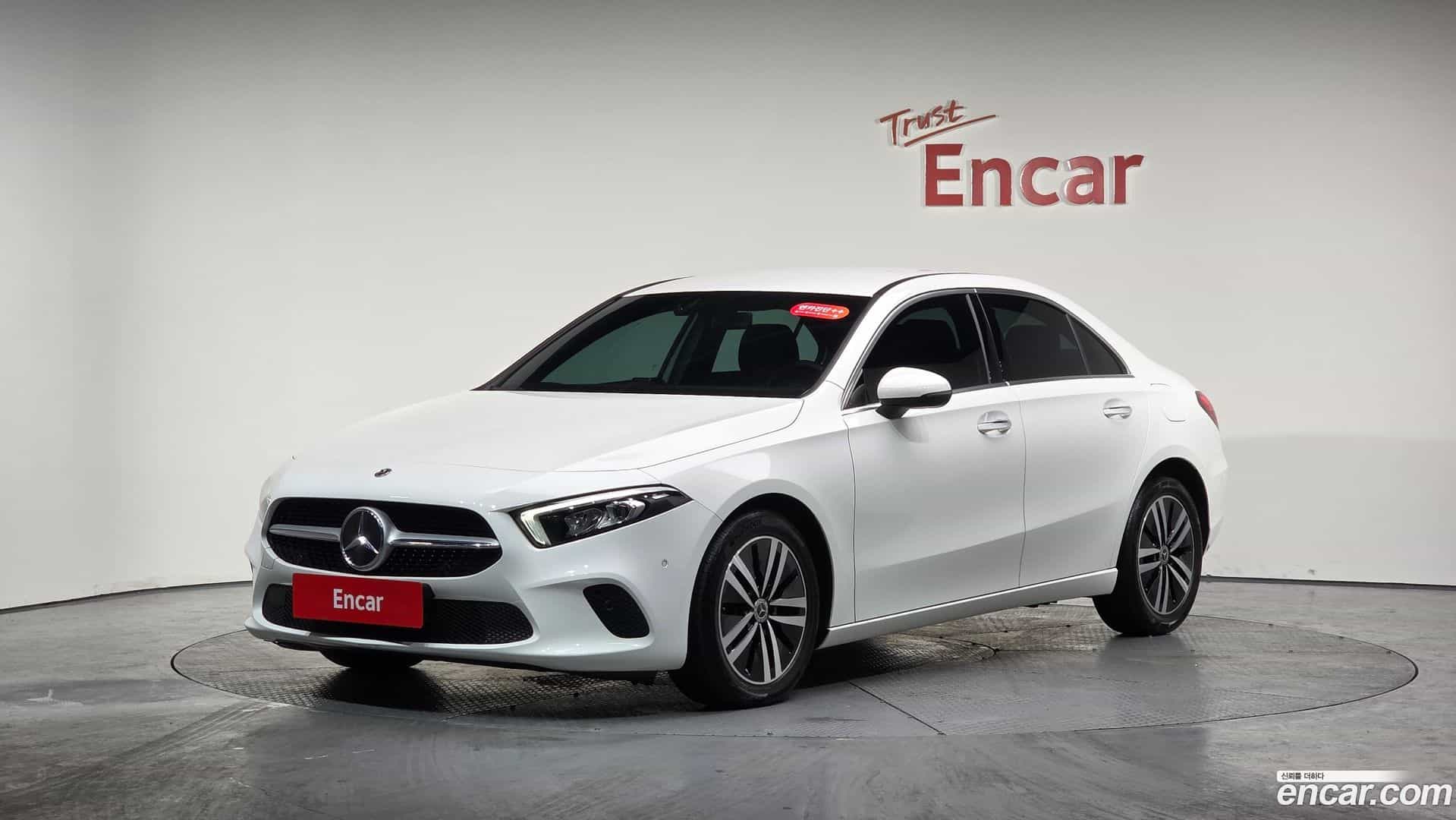 A-Class Mercedes-Benz 2020.11-OUTER-001
