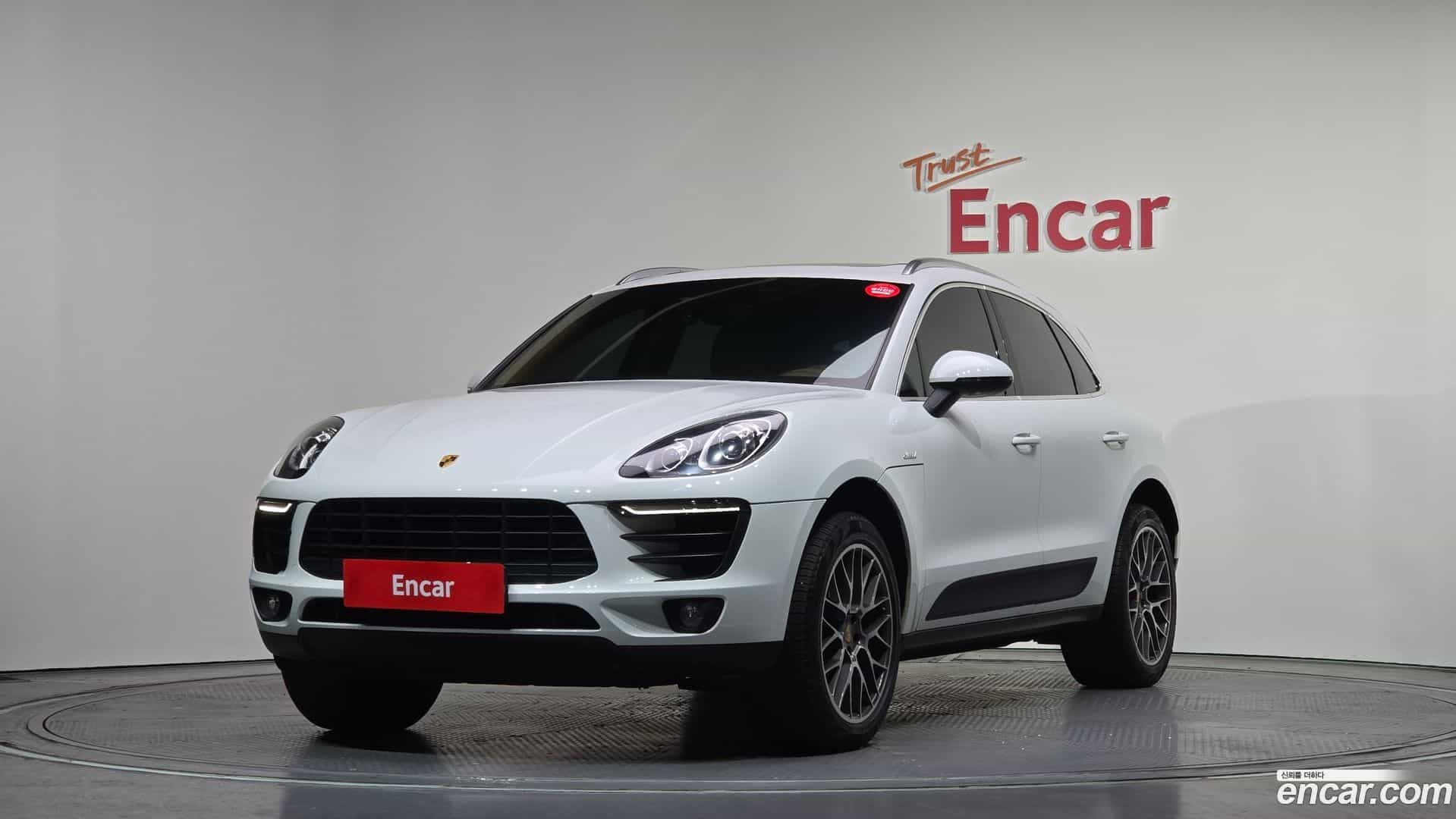 Macan Porsche 2015.5-OUTER-001