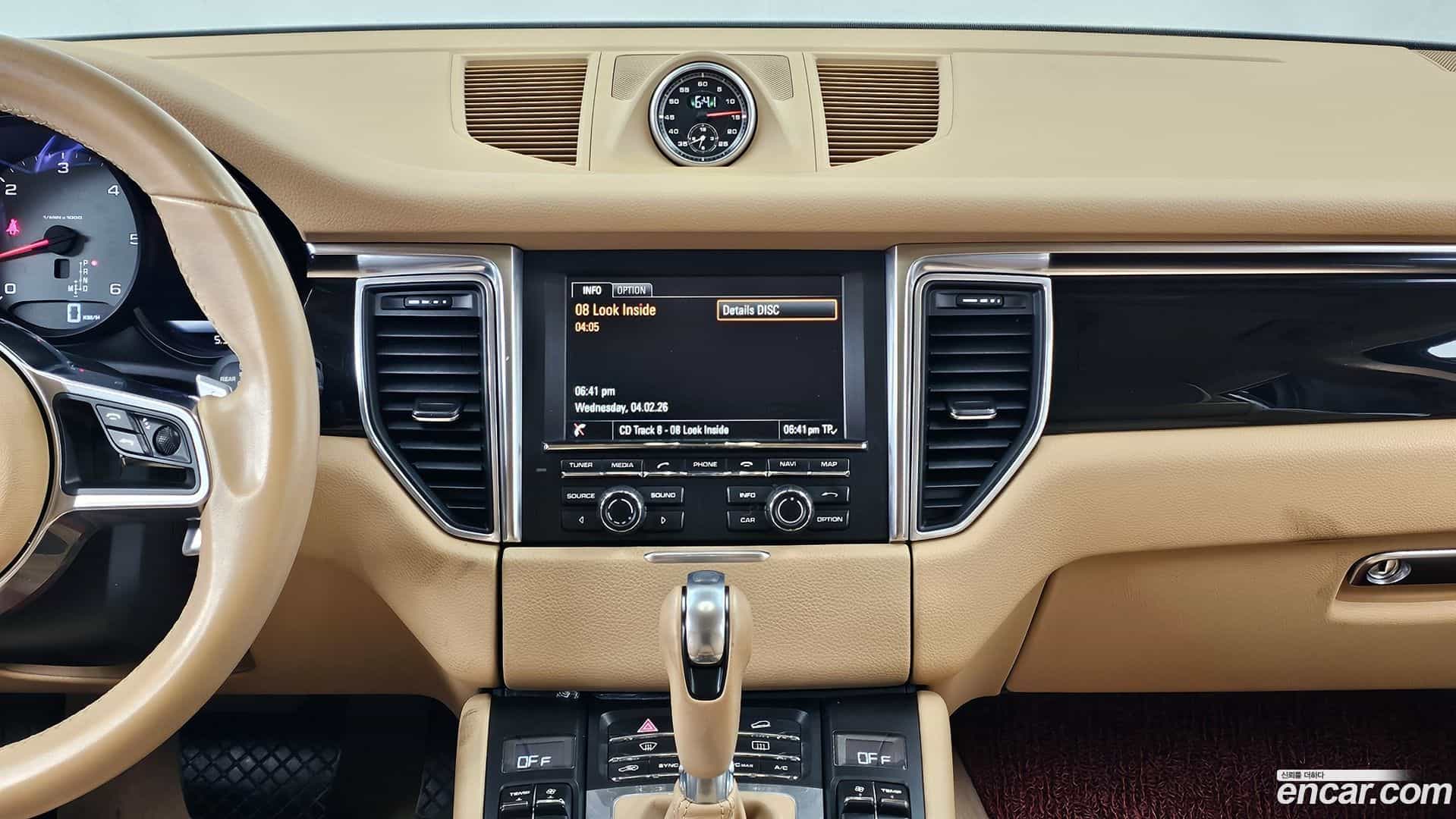 Macan Porsche 2015.5-OPTION-018