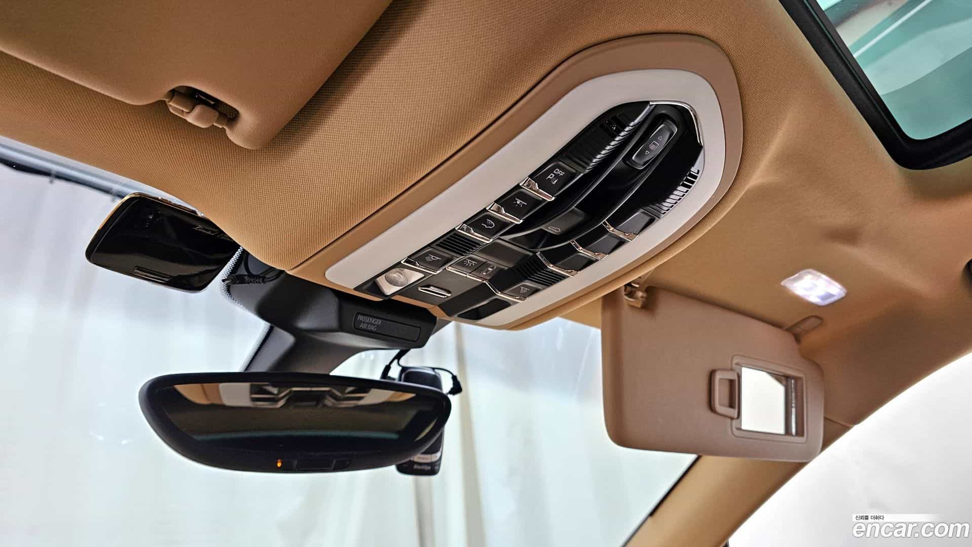 Macan Porsche 2015.5-OPTION-021