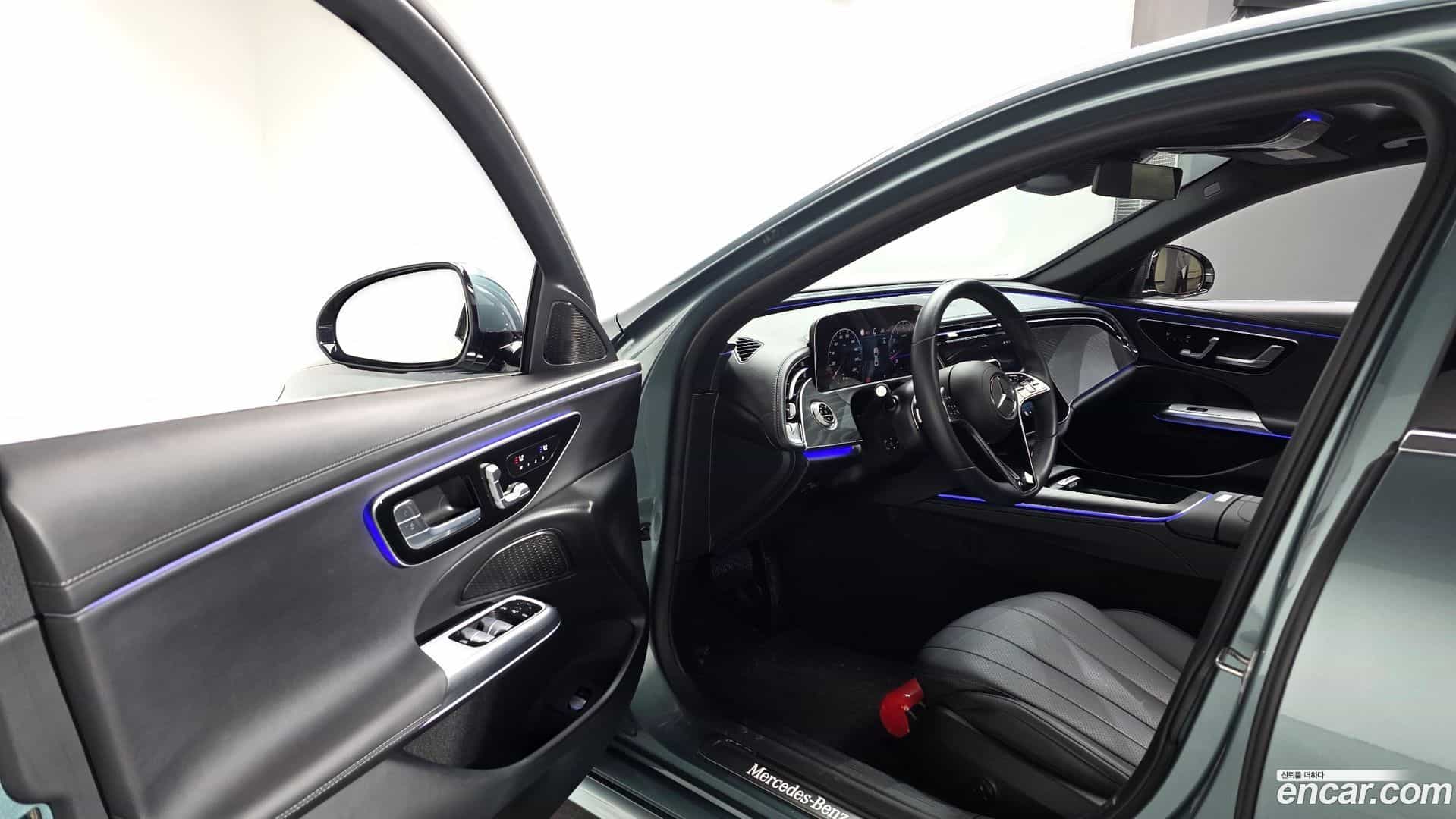 E-Class Mercedes-Benz 2025.2-OPTION-016