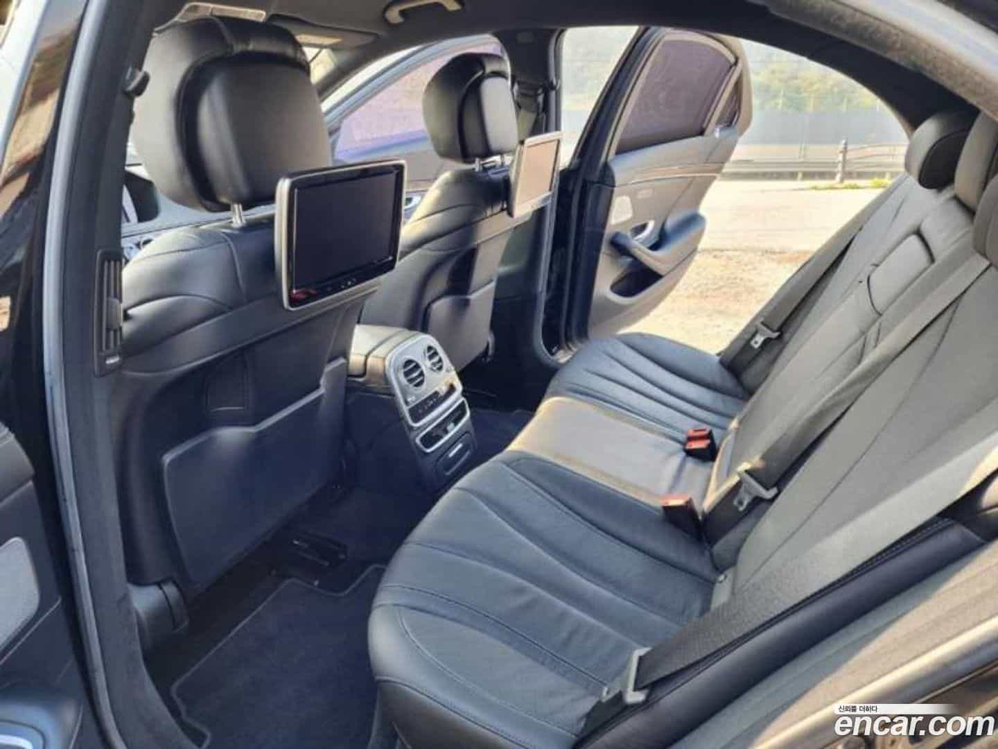 S-Class Mercedes-Benz 2014.2-INNER-008