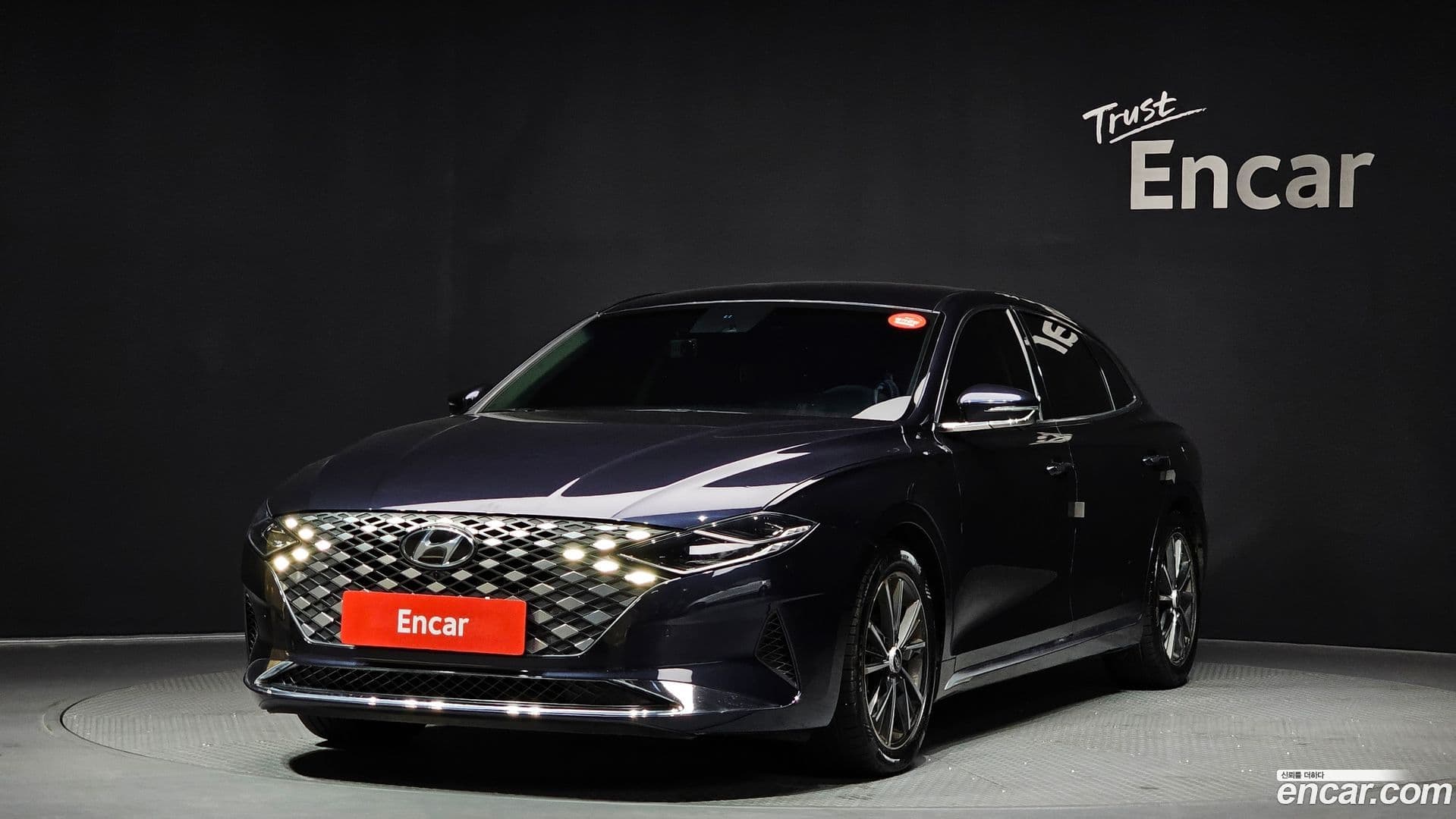 Main__Slider__Photo:Grandeur Hyundai 2021.3-0